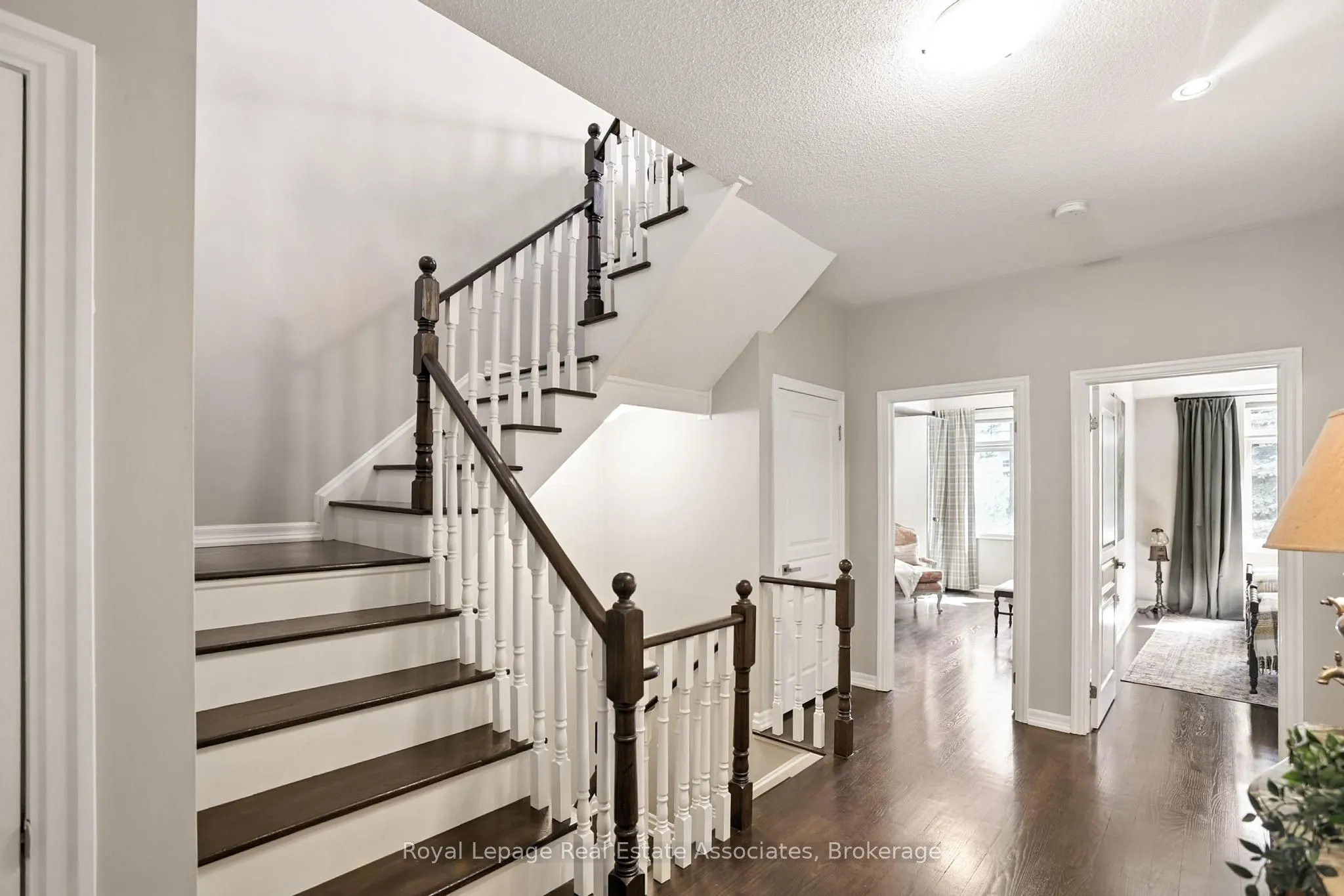 128 St Lawrence Drive, #38