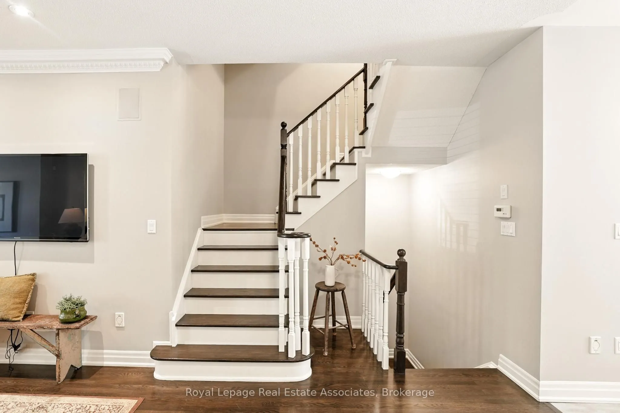 128 St Lawrence Drive, #38