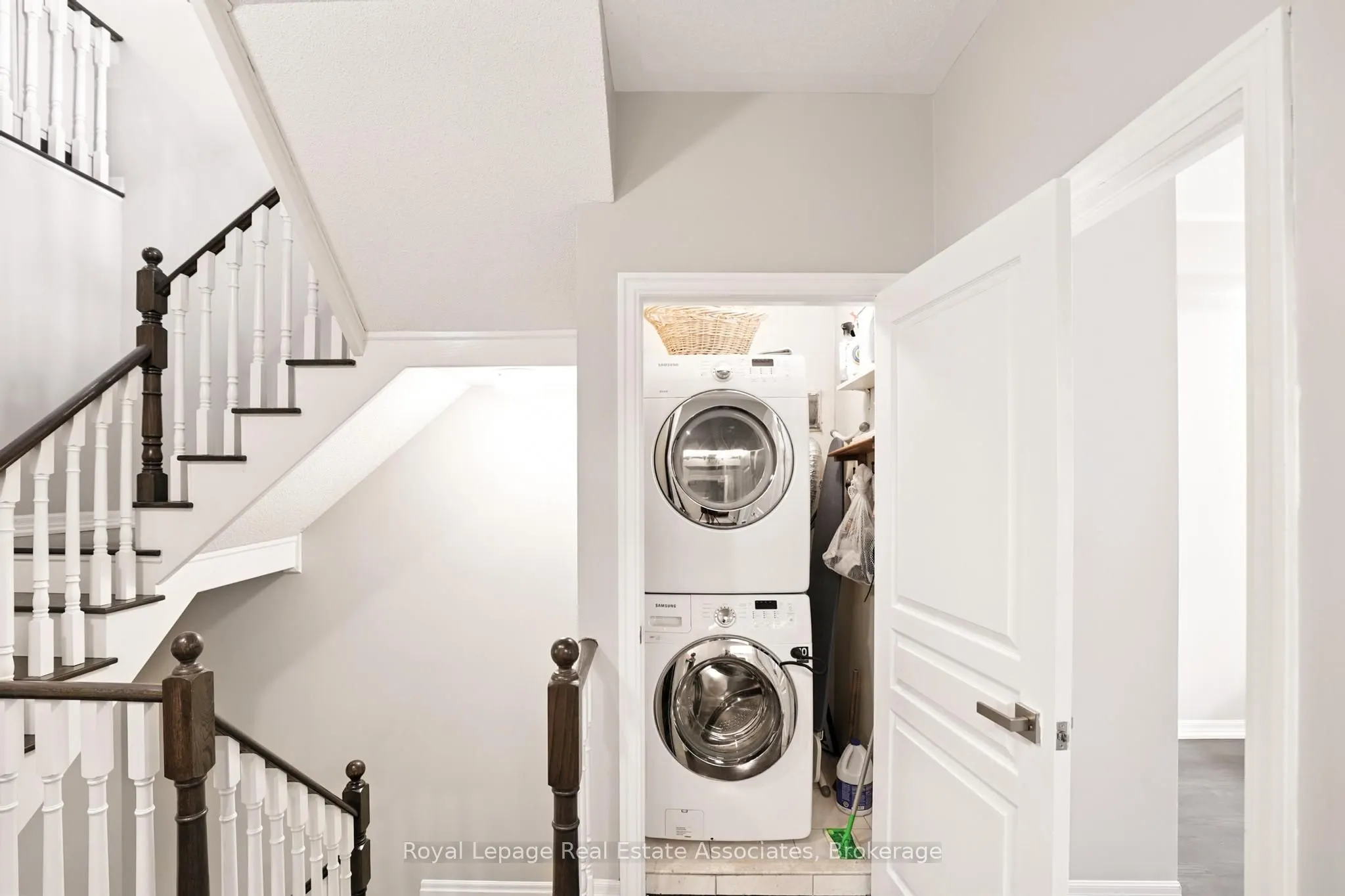 128 St Lawrence Drive, #38