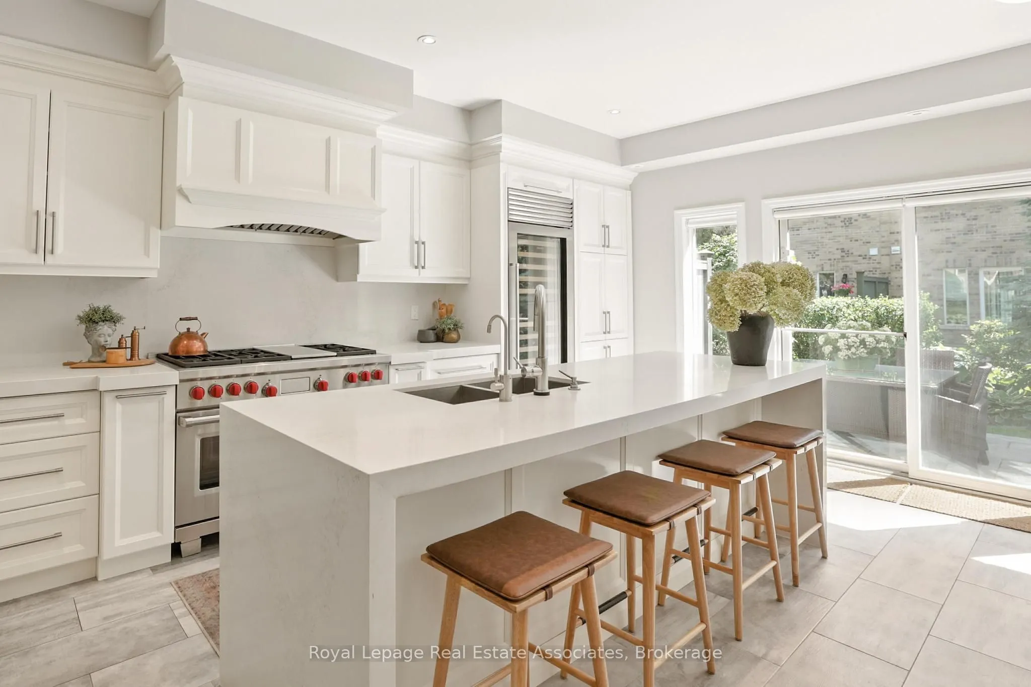 128 St Lawrence Drive, #38