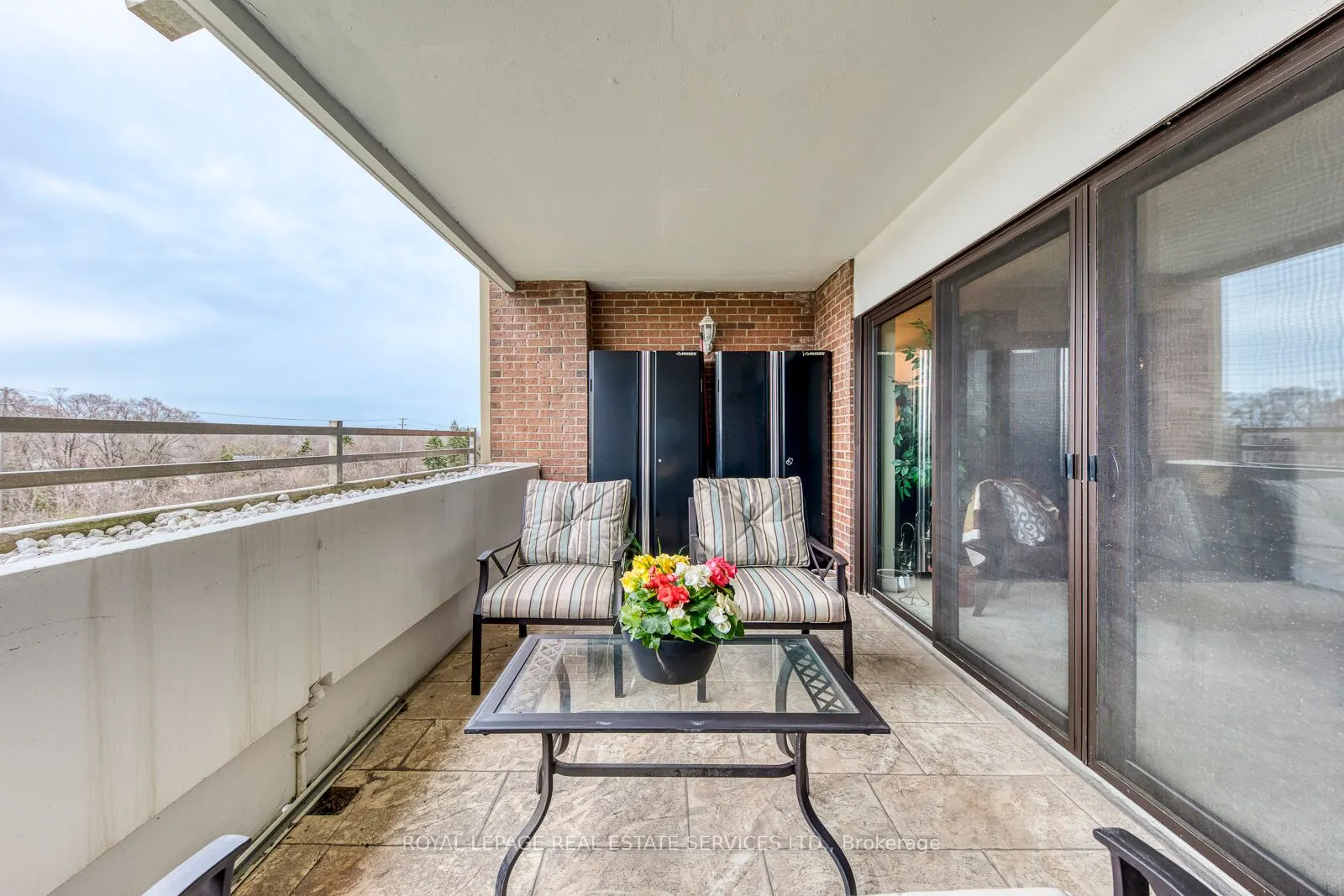 965 Inverhouse Drive, #511