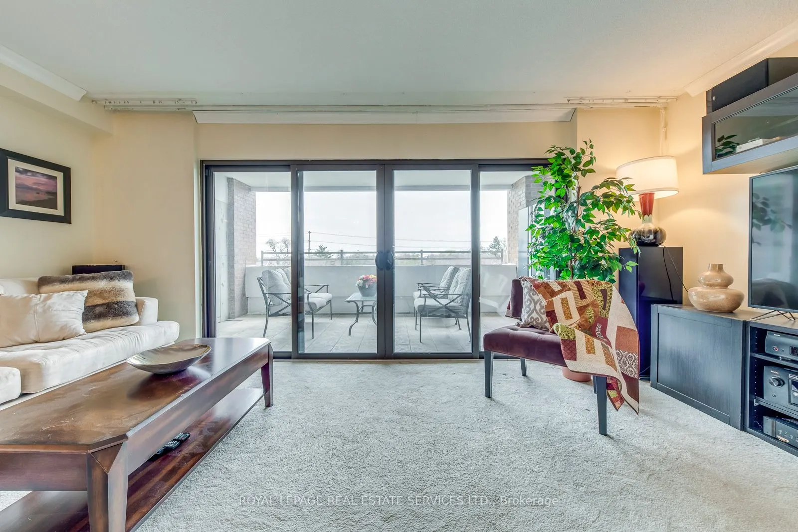 965 Inverhouse Drive, #511