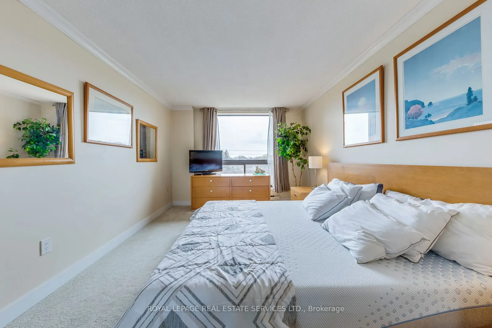 965 Inverhouse Drive, #511