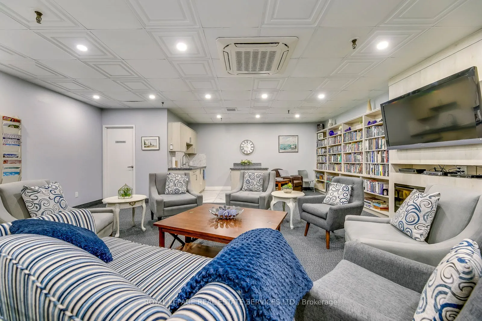 965 Inverhouse Drive, #511
