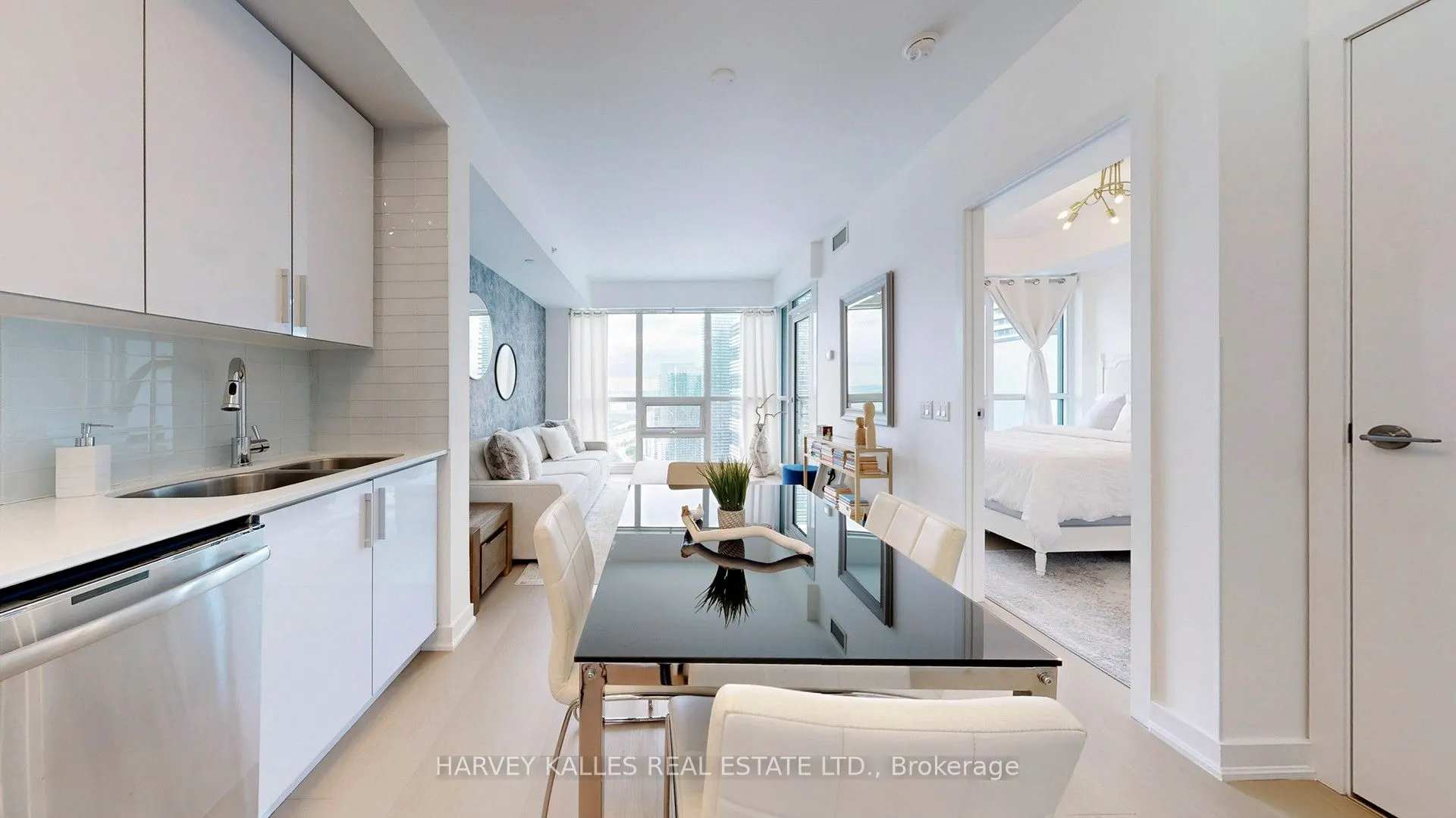 2200 Lake Shore Boulevard W, #4008