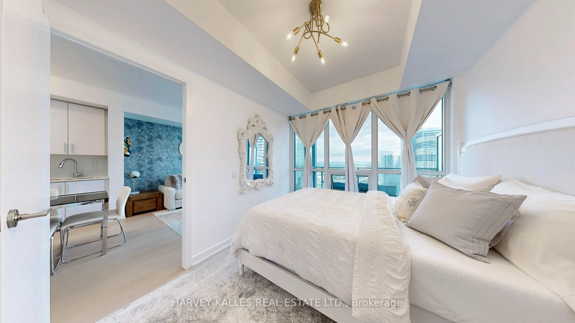 2200 Lake Shore Boulevard W, #4008