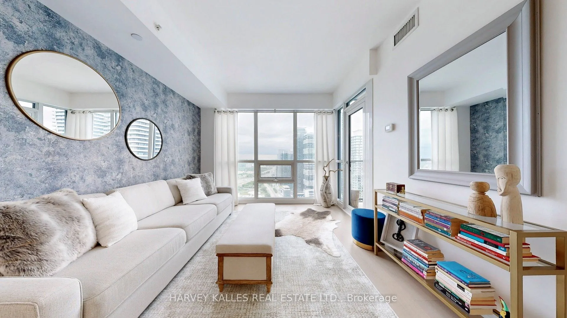 2200 Lake Shore Boulevard W, #4008