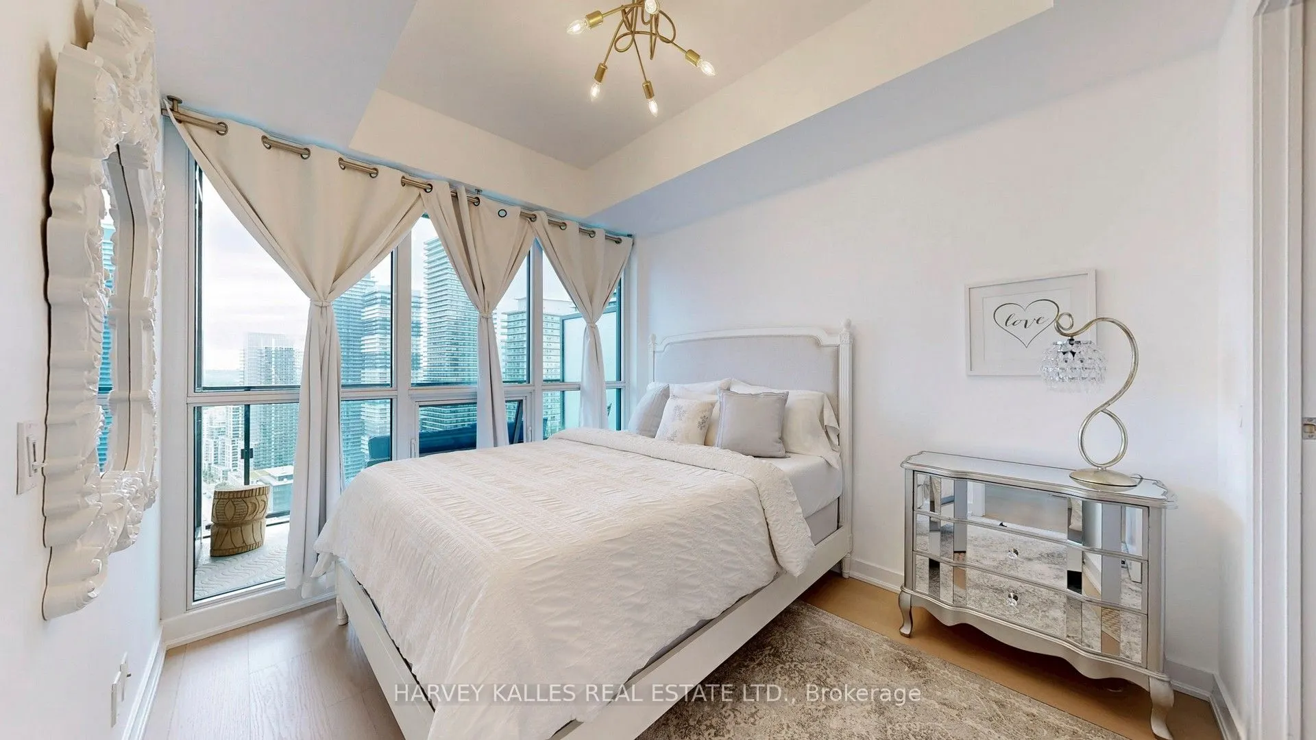 2200 Lake Shore Boulevard W, #4008