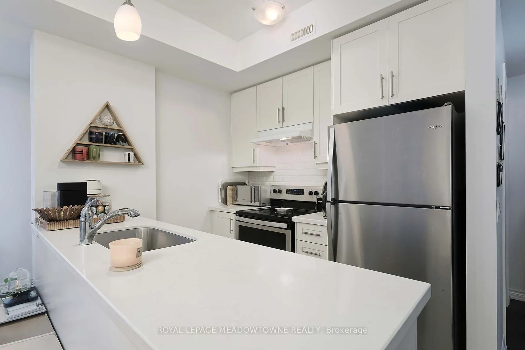 215 Broadway Street, #207