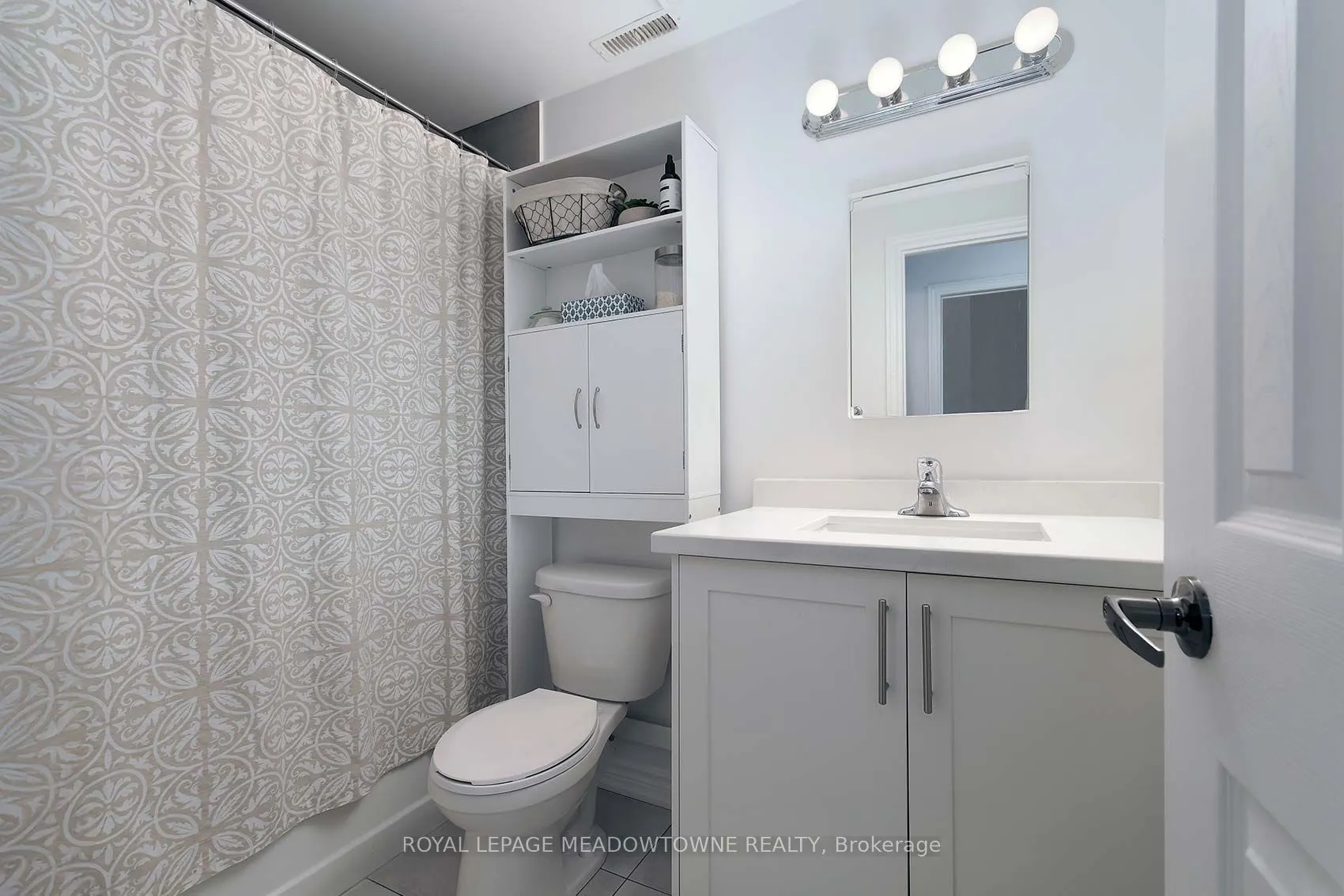 215 Broadway Street, #207