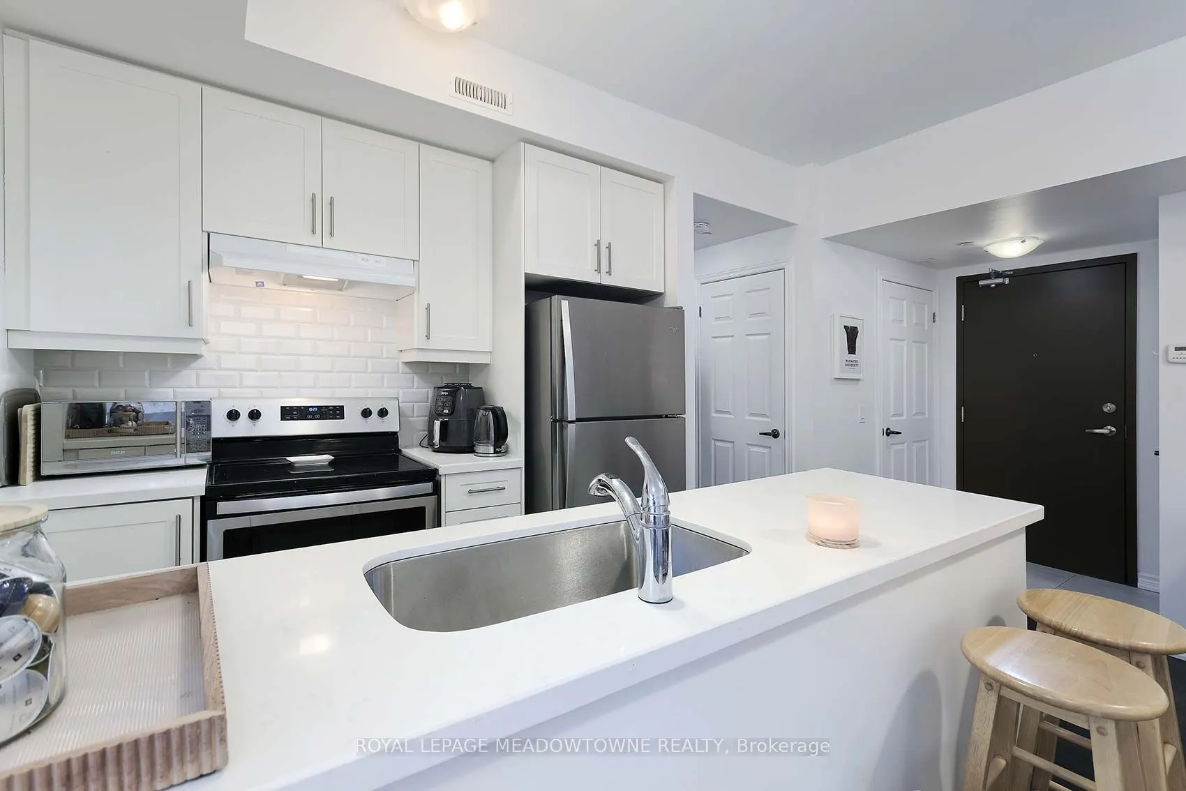 215 Broadway Street, #207