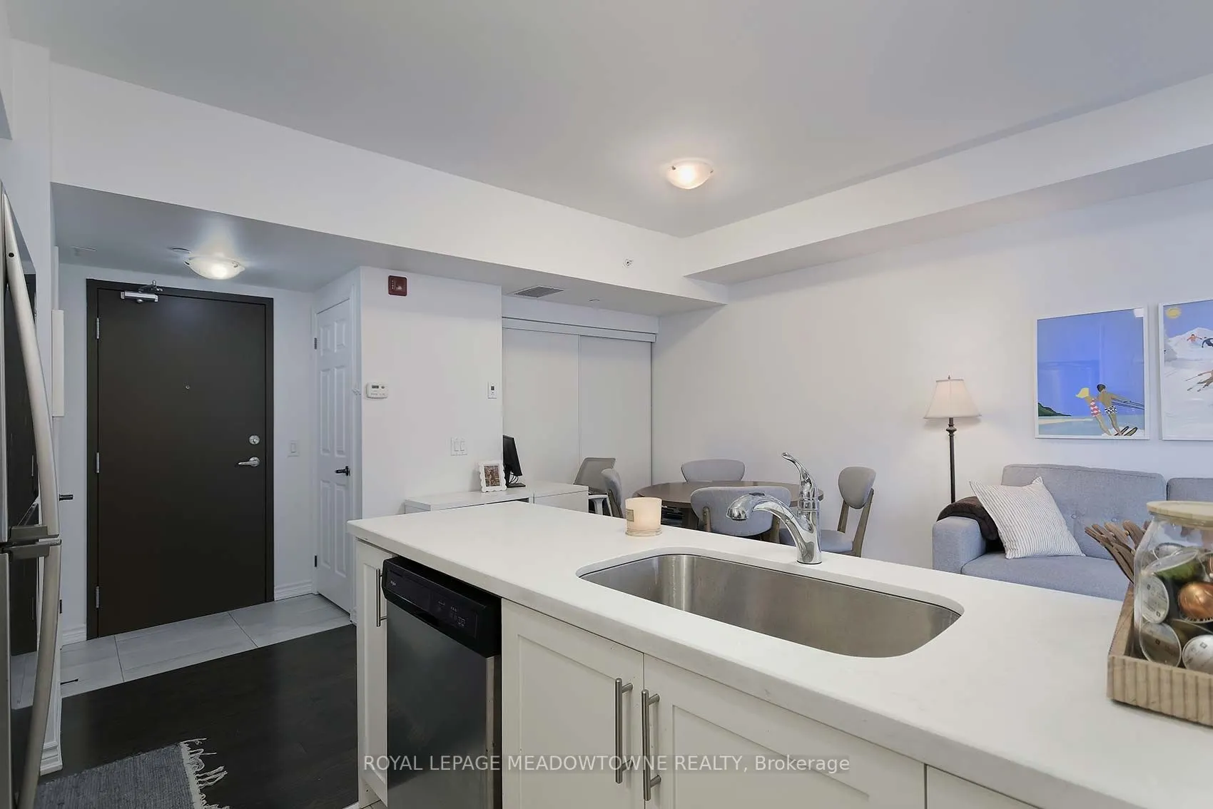 215 Broadway Street, #207