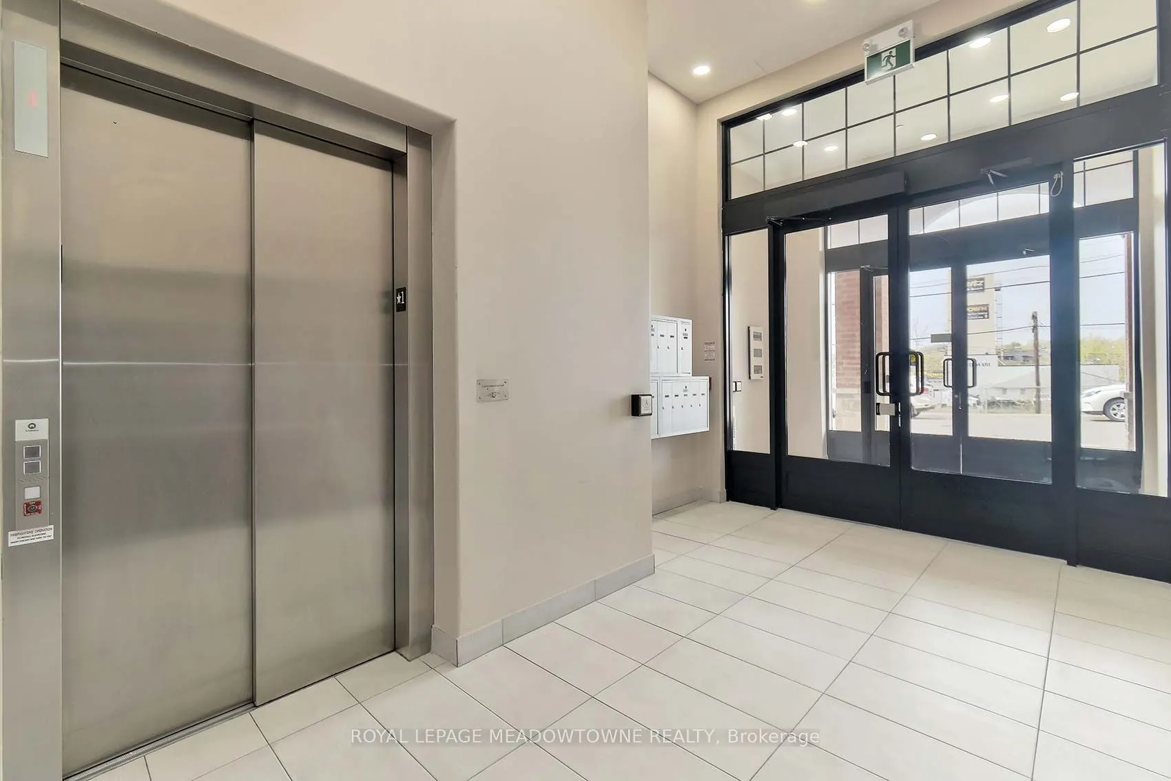 215 Broadway Street, #207