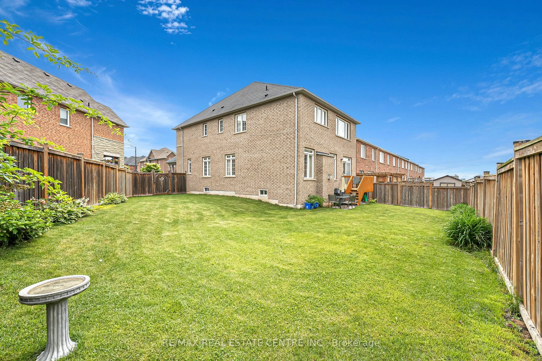 18 Kawana Road