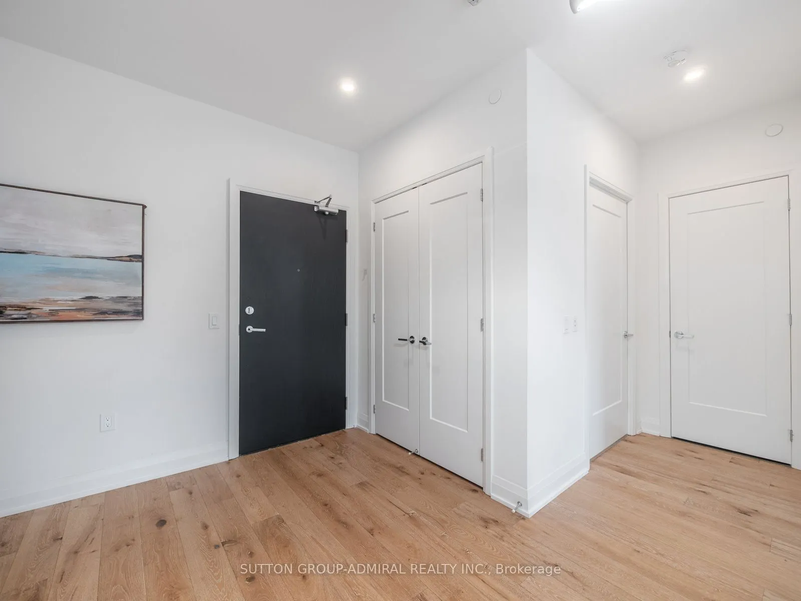 293 The Kingsway, #218