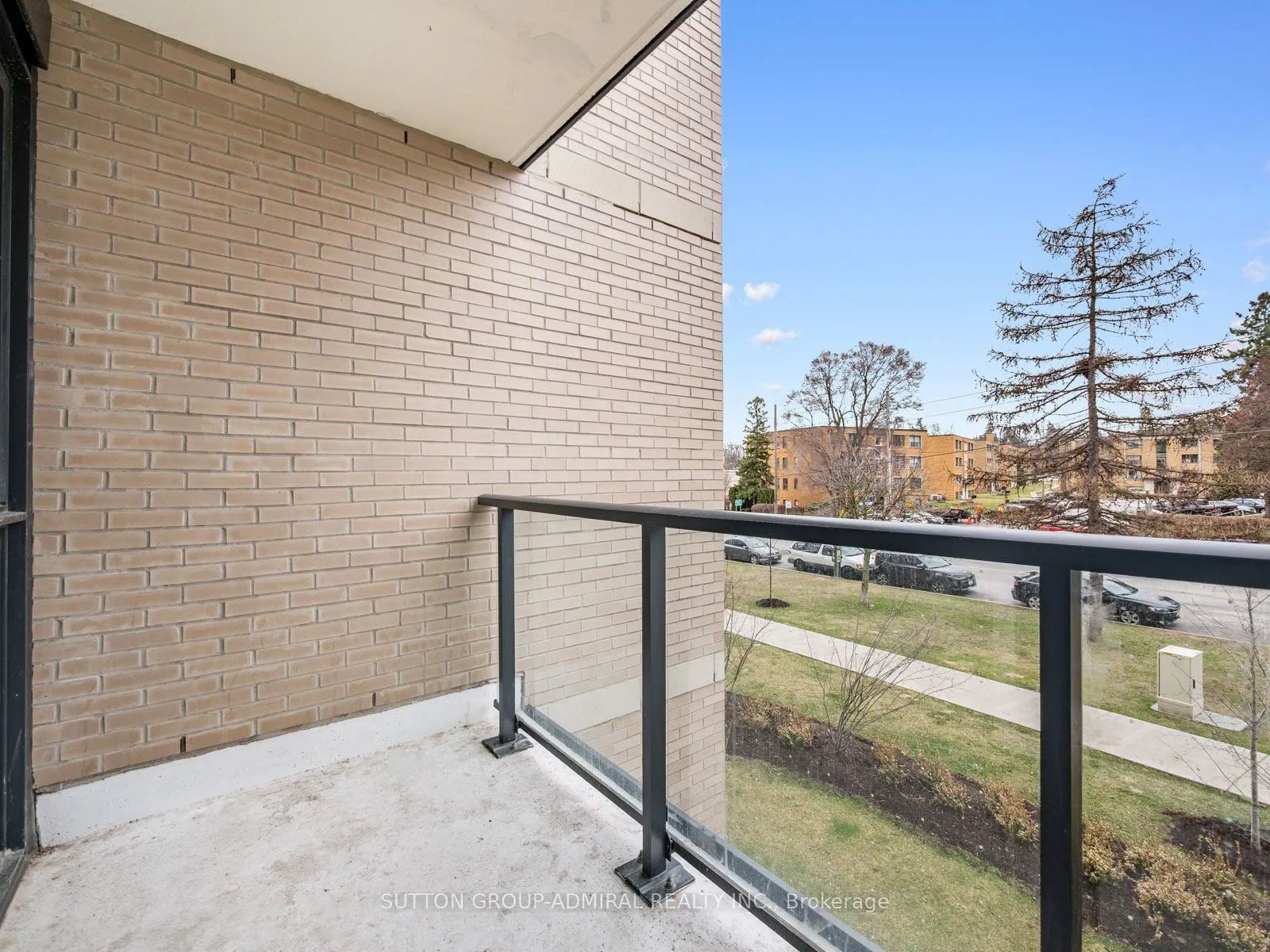 293 The Kingsway, #218