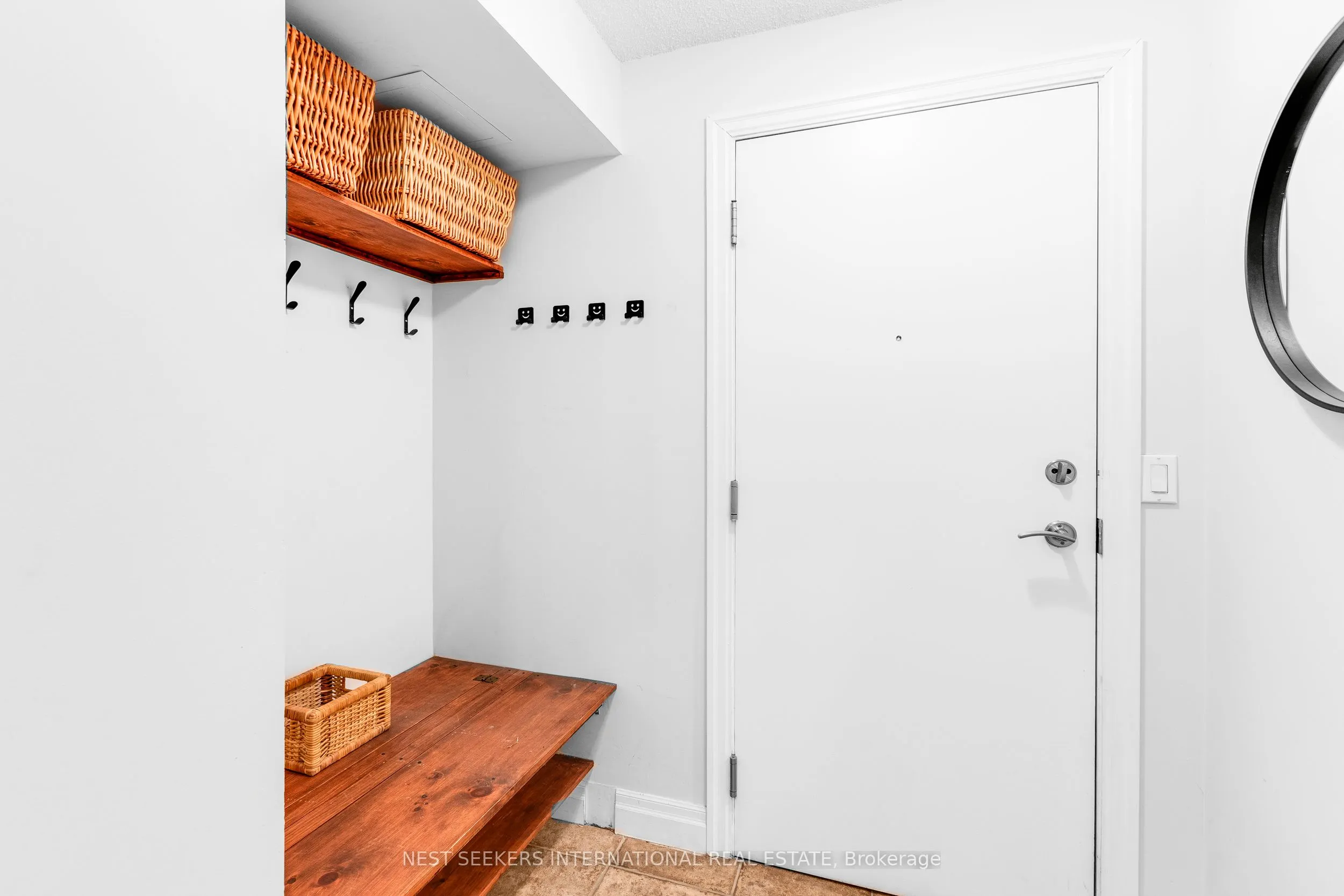 2121 Lake Shore Boulevard W, #204