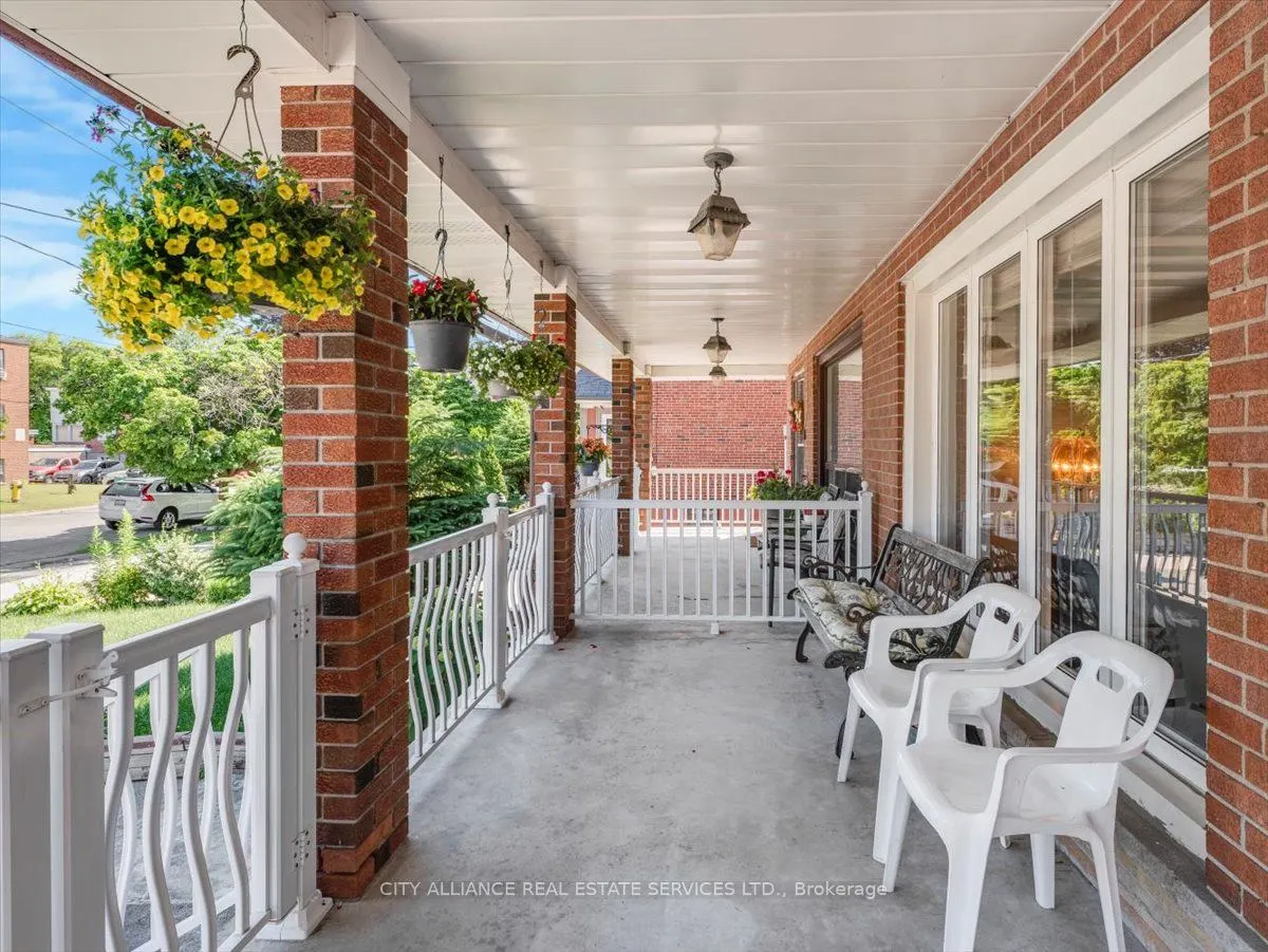 122 Brookhaven Drive