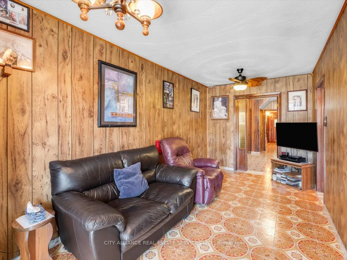 122 Brookhaven Drive