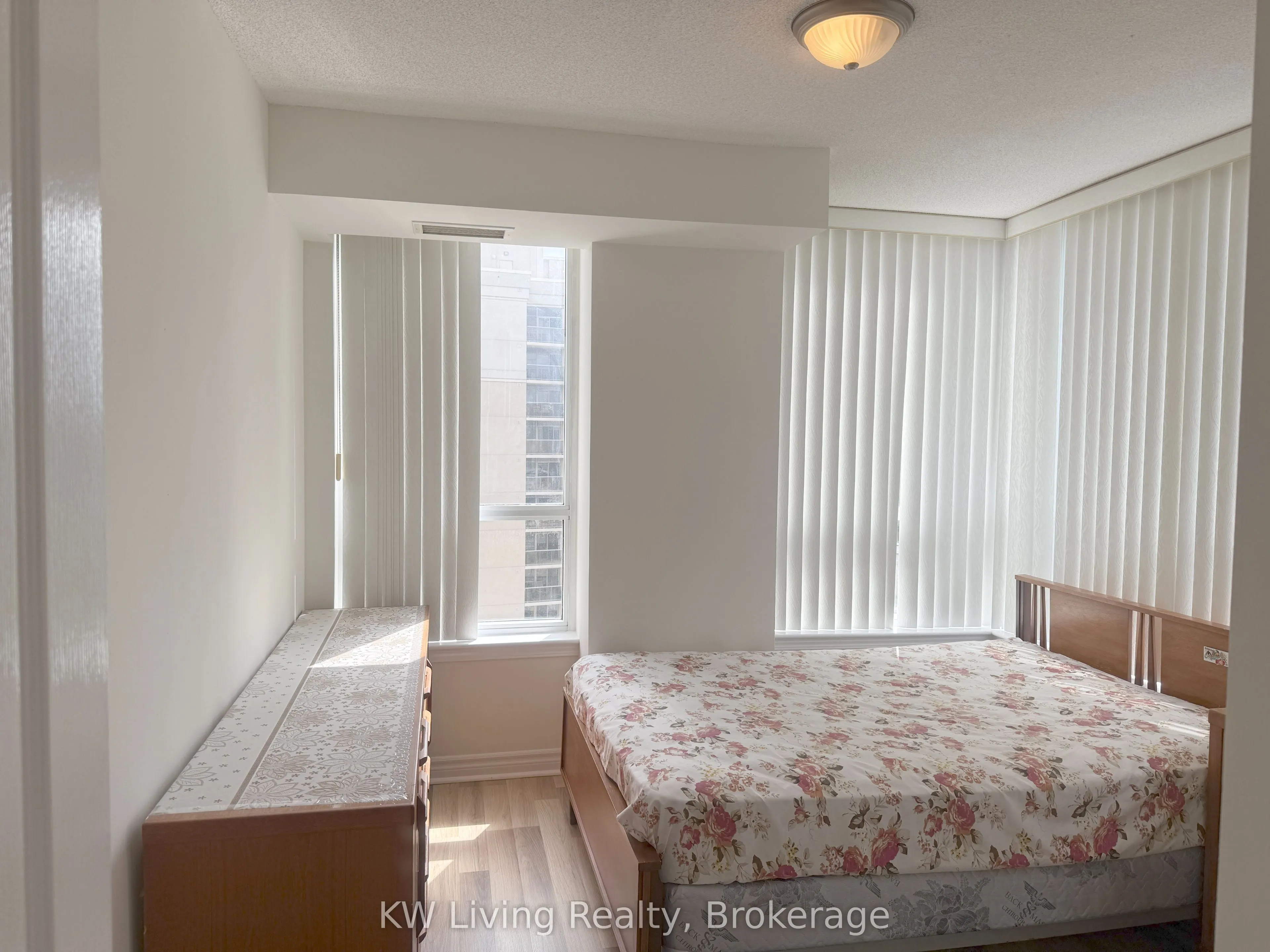 4090 Living Arts Drive, #1505