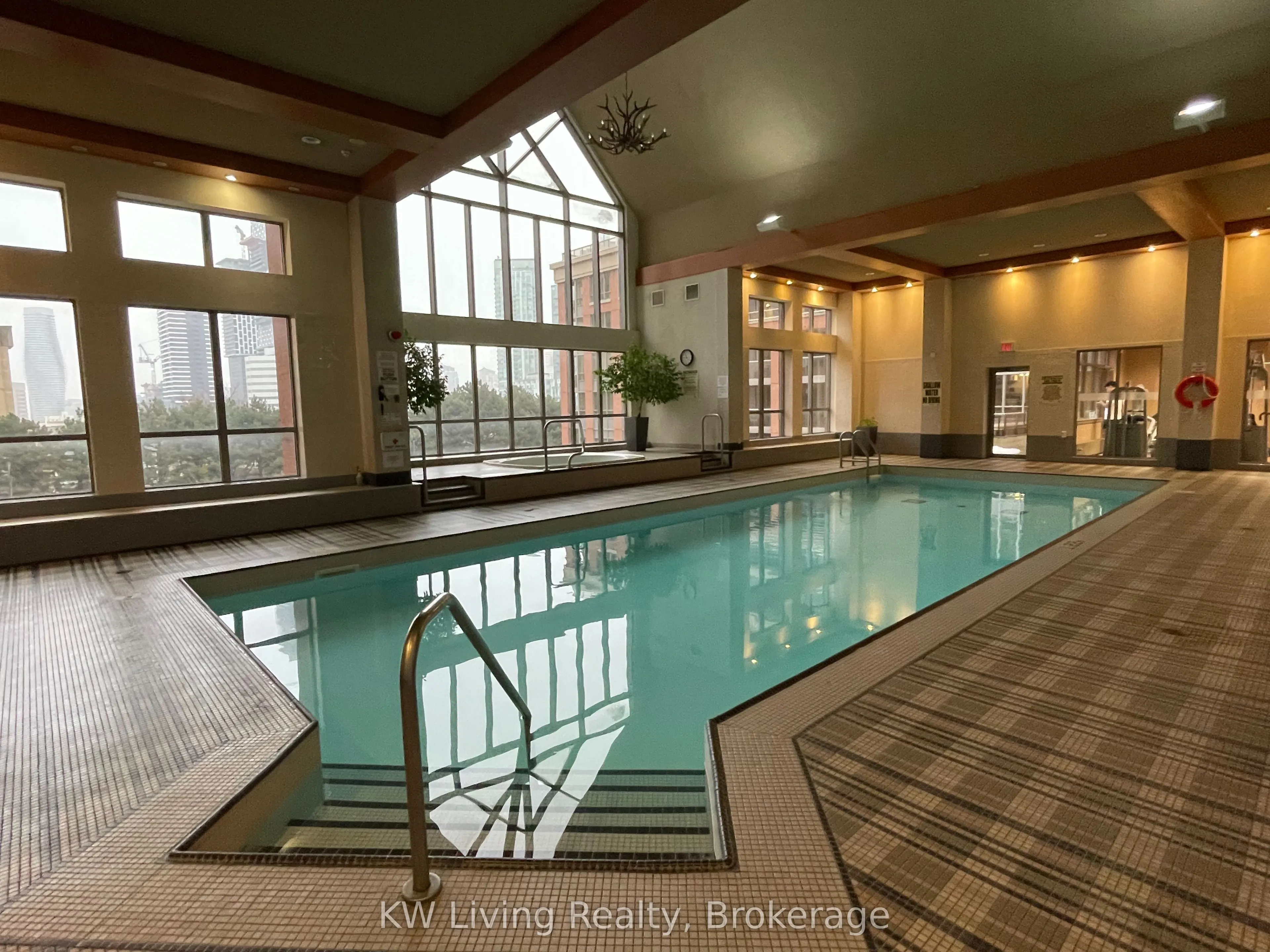 4090 Living Arts Drive, #1505