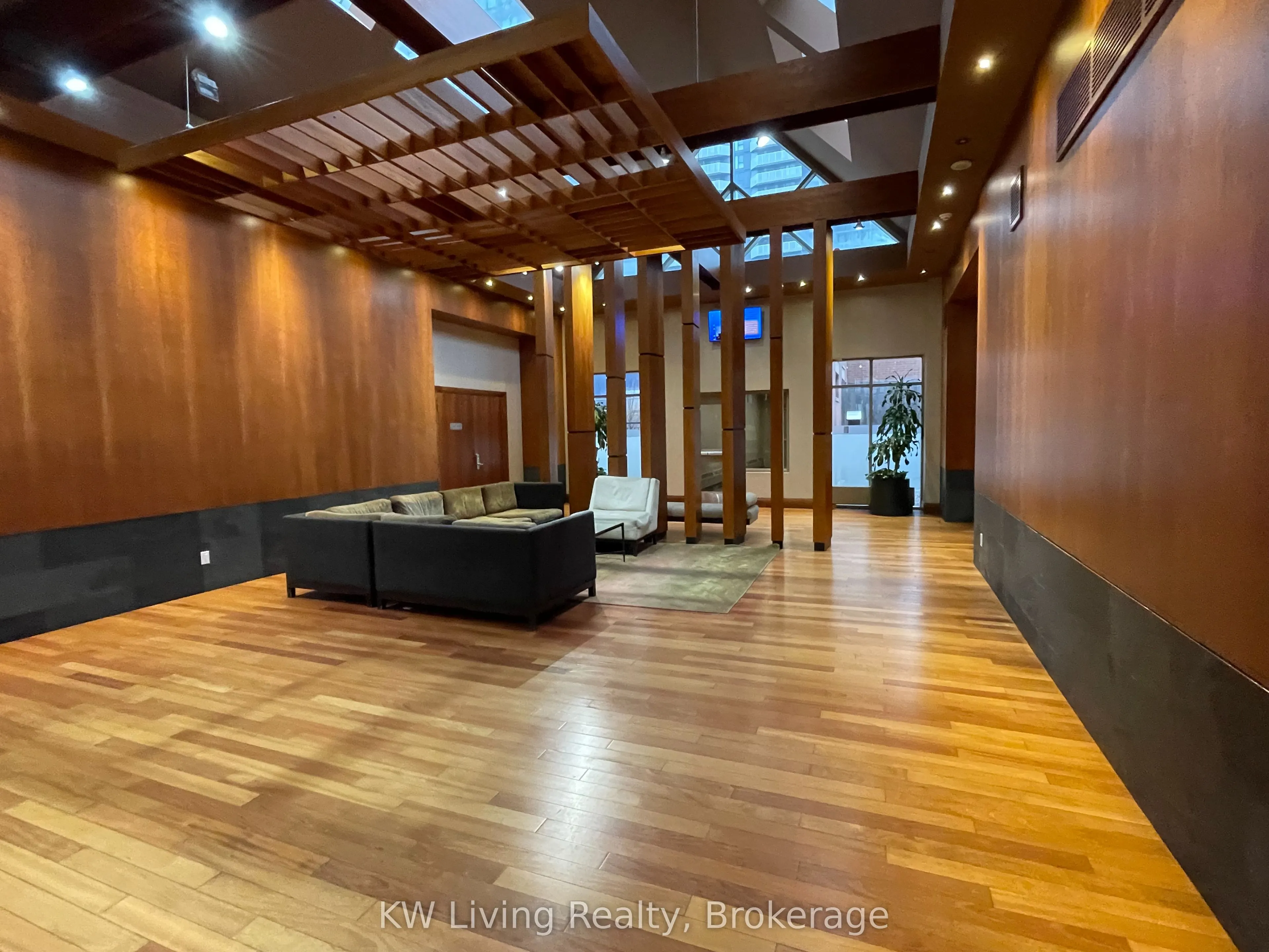 4090 Living Arts Drive, #1505