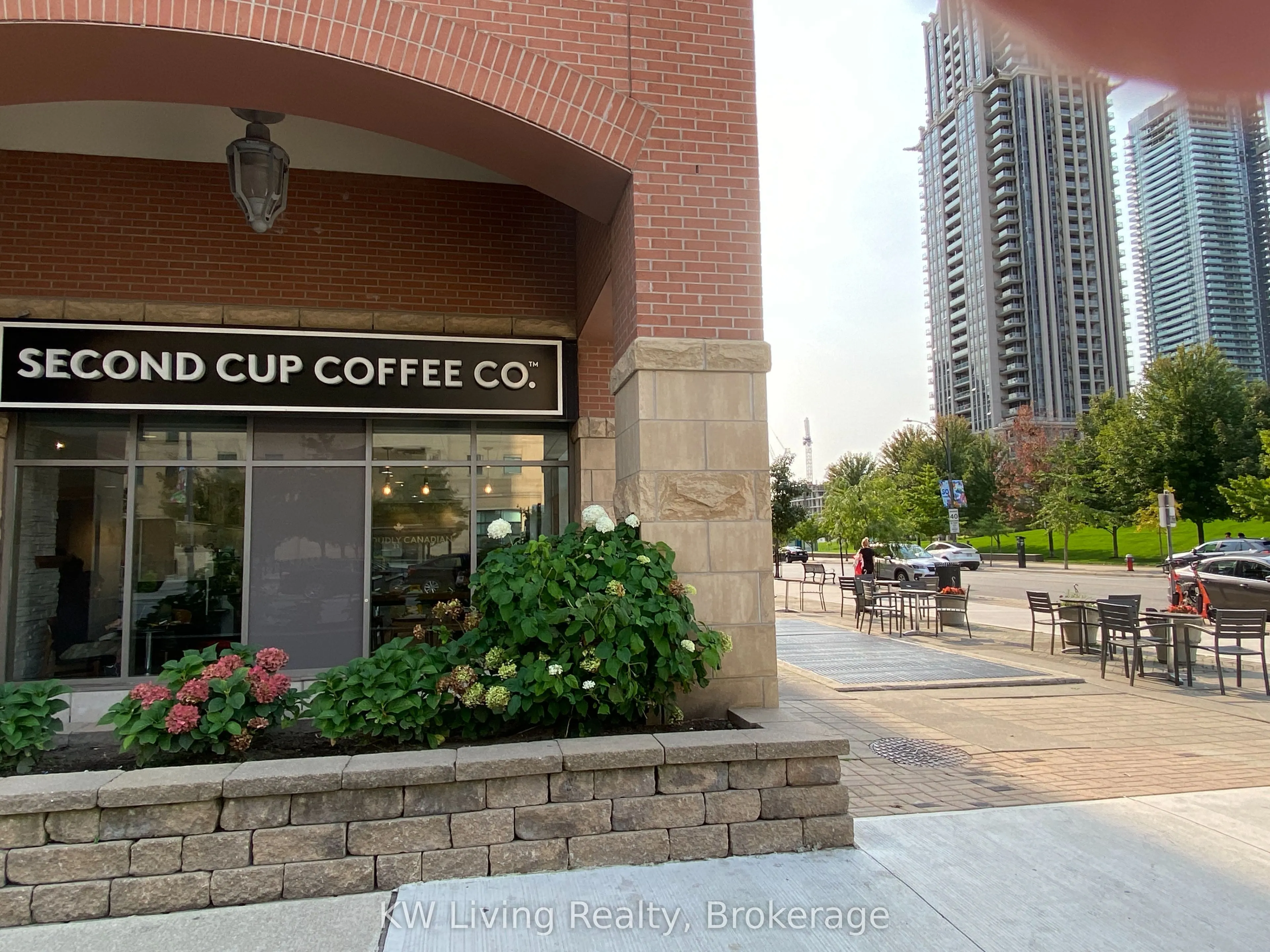 4090 Living Arts Drive, #1505