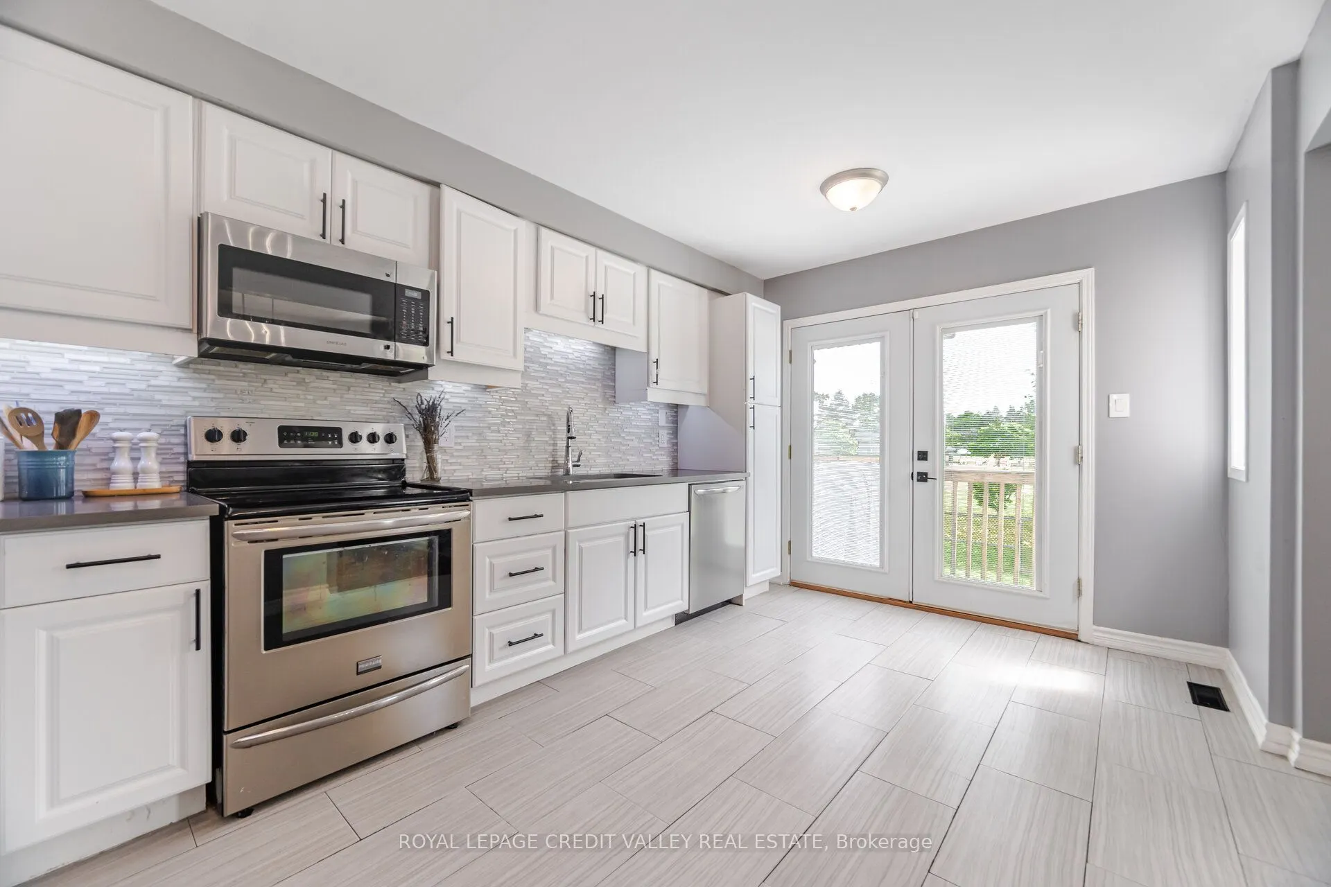 56 Valonia Drive