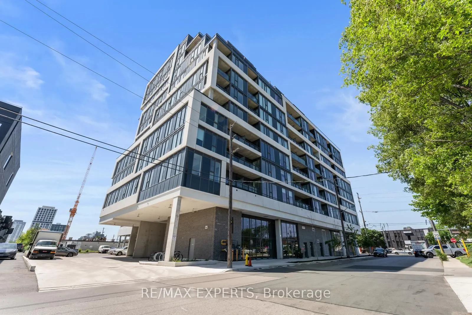 859 The Queensway, #510