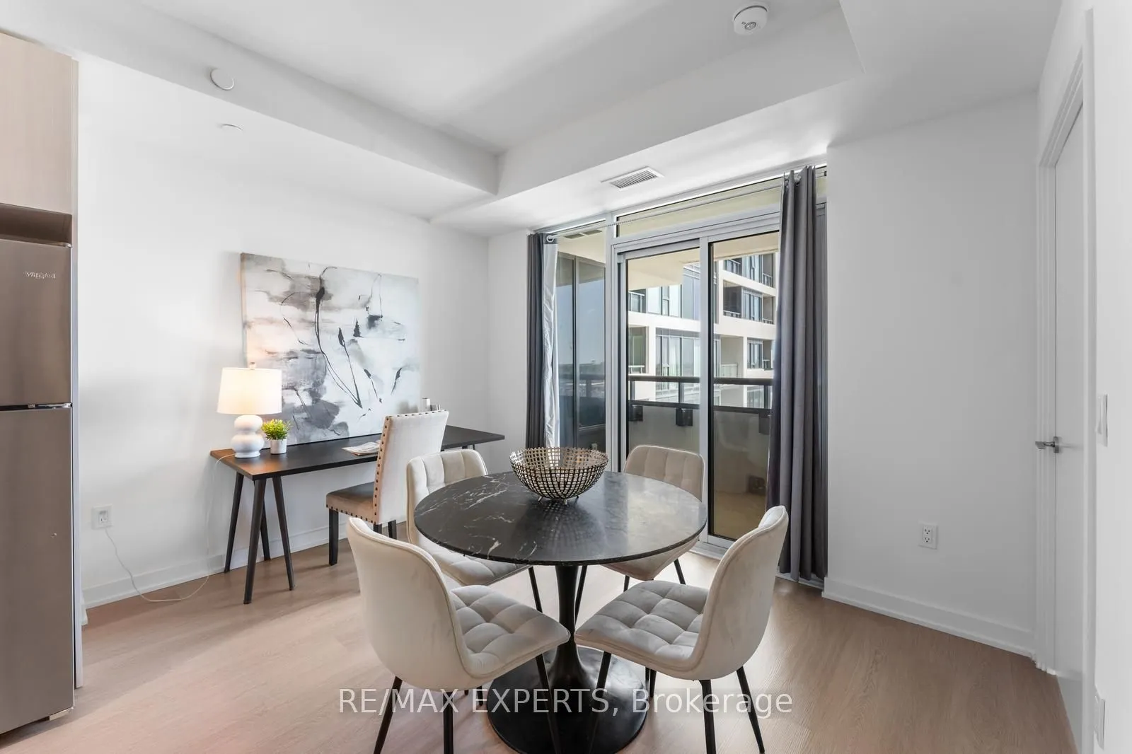 859 The Queensway, #510