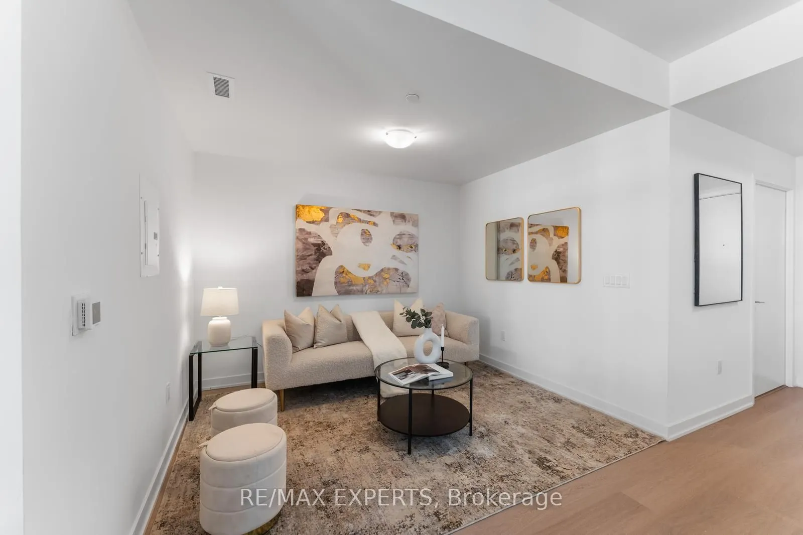 859 The Queensway, #510