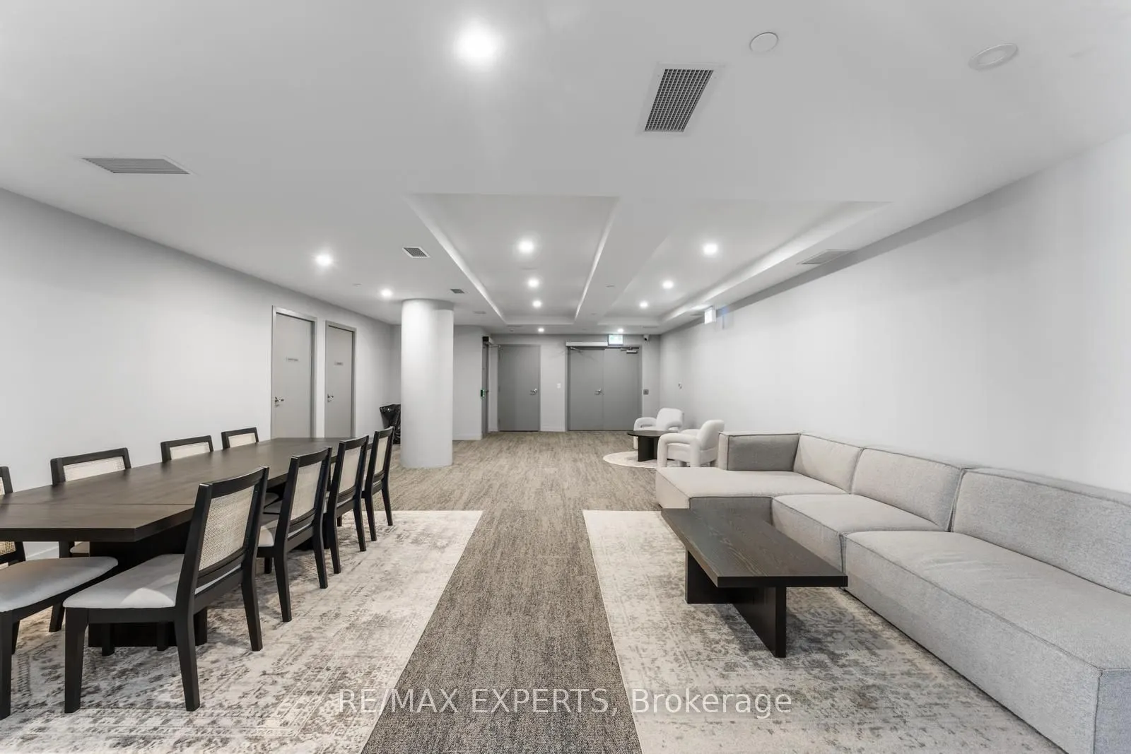 859 The Queensway, #510