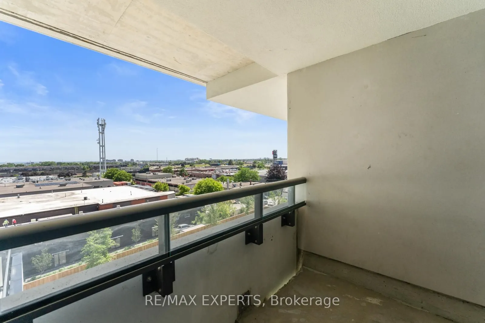 859 The Queensway, #510