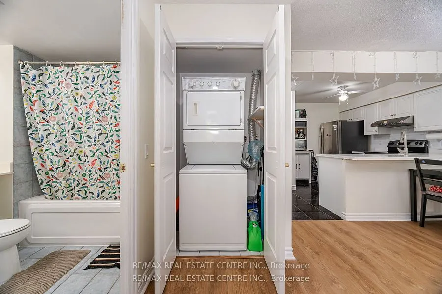 35 Kingsbridge Garden Circle, #514