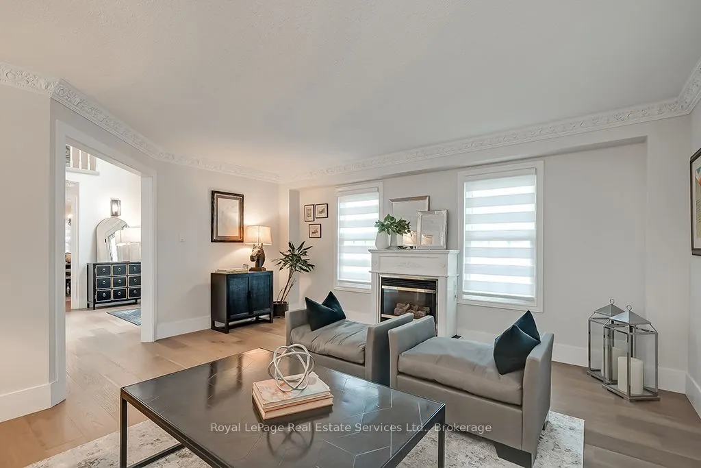 2101 Grosvenor Street