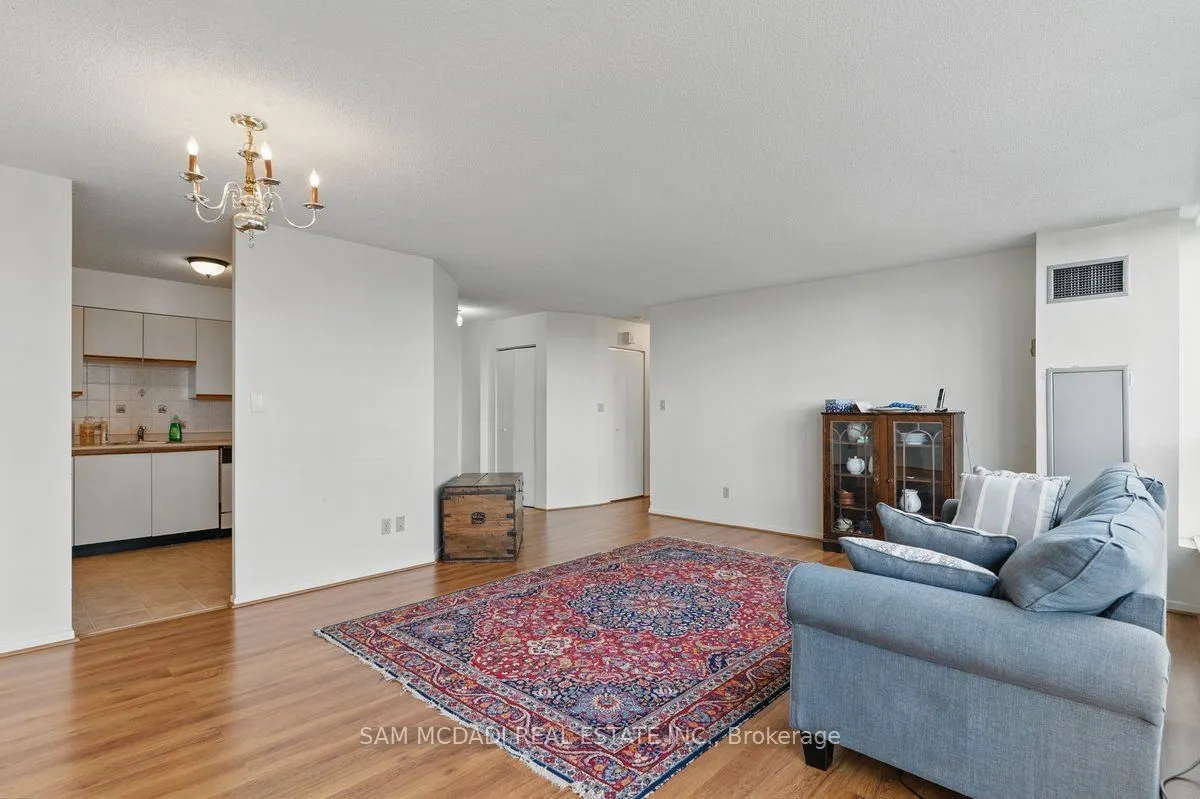 200 Robert Speck Parkway, #1203