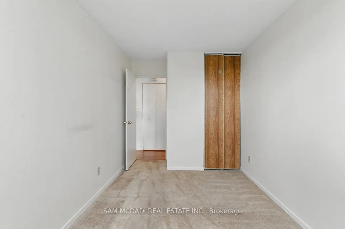 200 Robert Speck Parkway, #1203