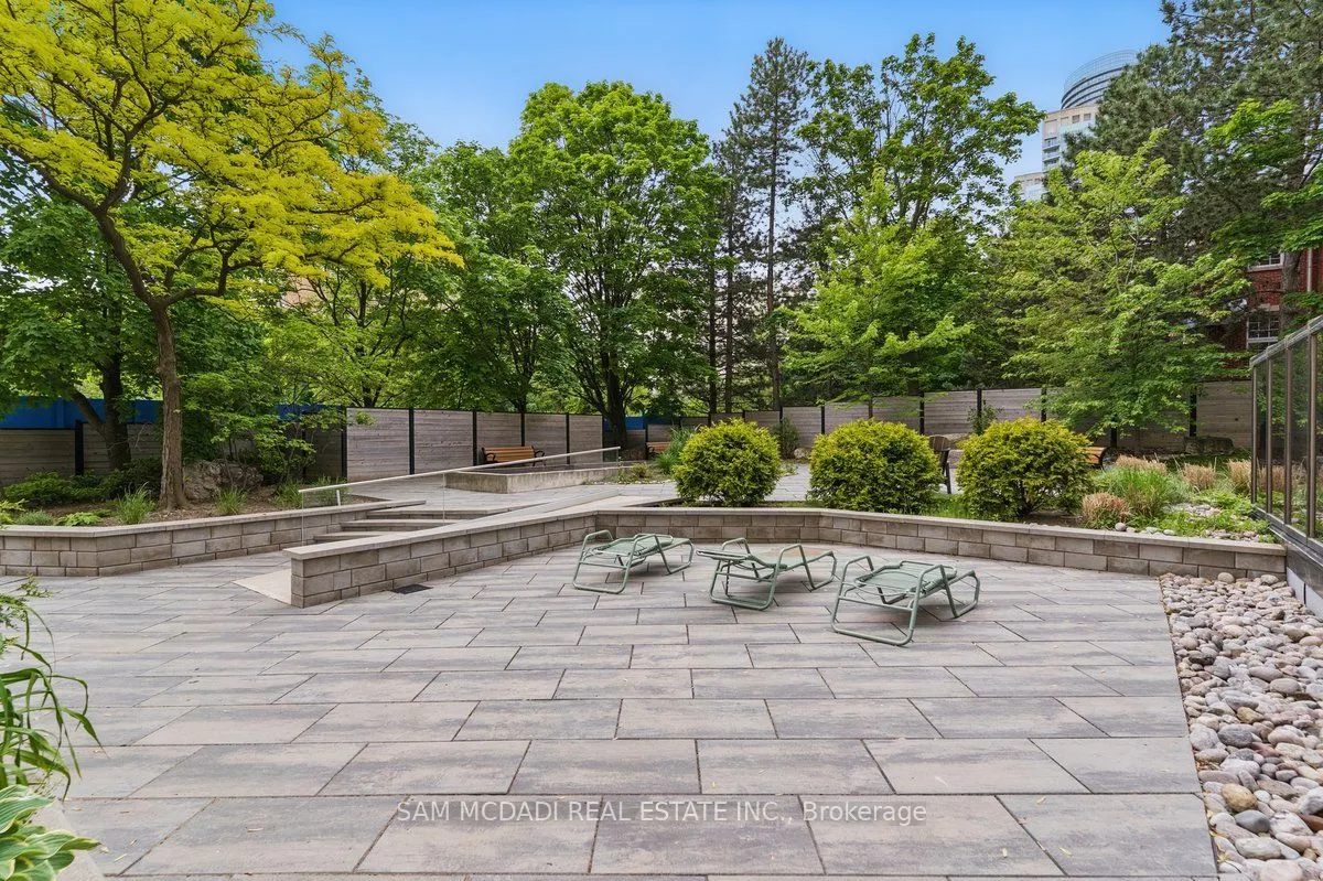 200 Robert Speck Parkway, #1203