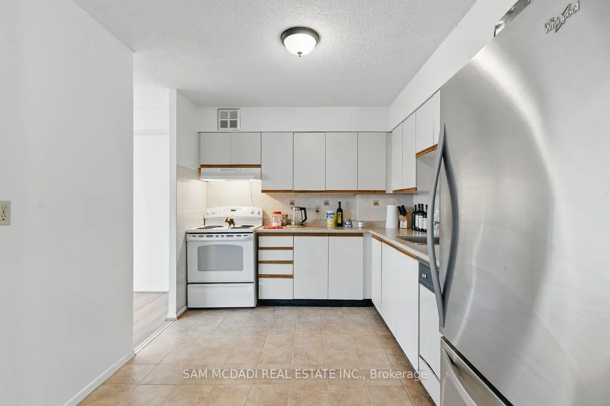 200 Robert Speck Parkway, #1203
