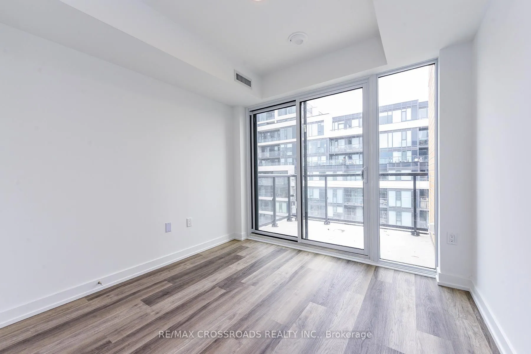 6 Chartwell Road, #601