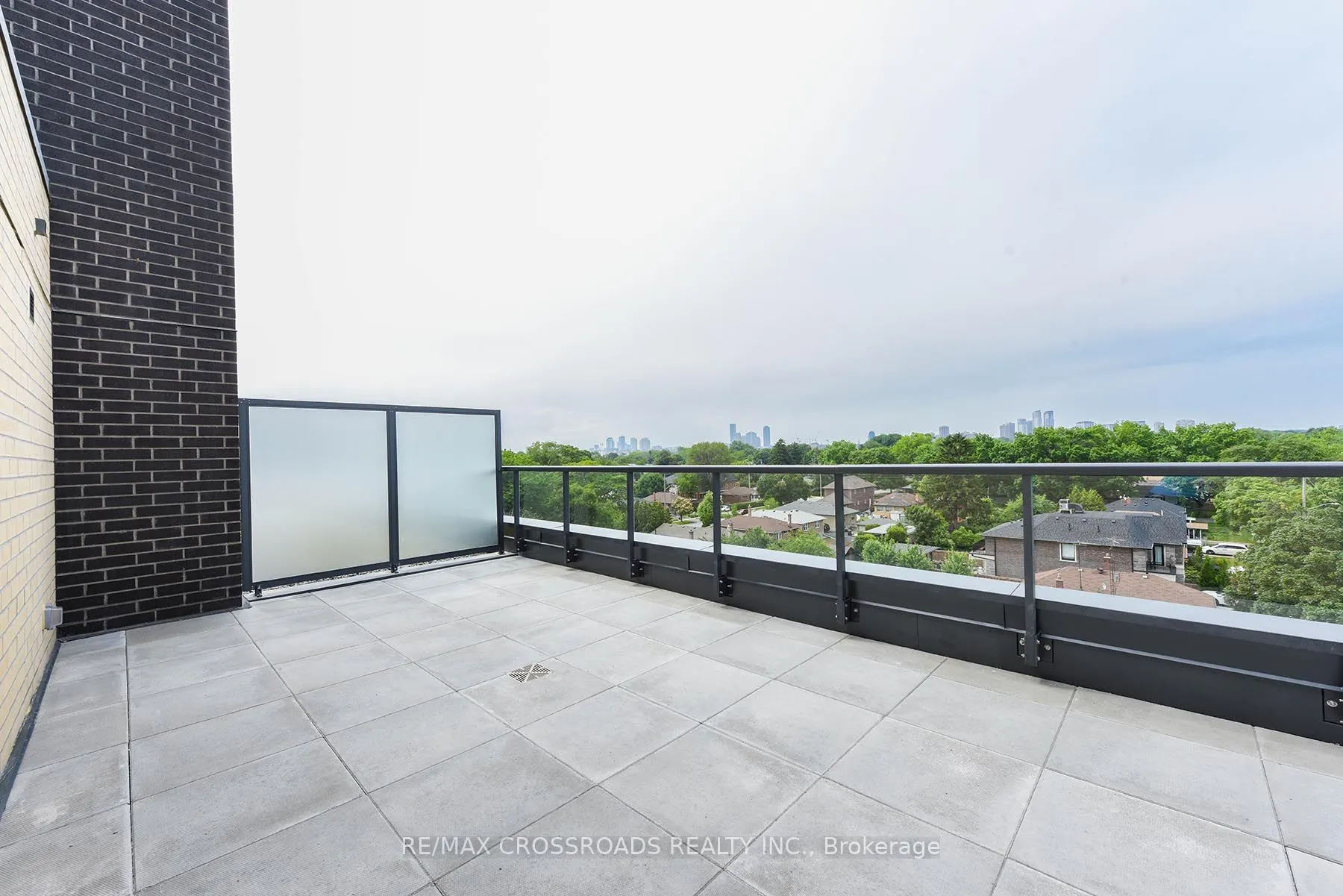 6 Chartwell Road, #601
