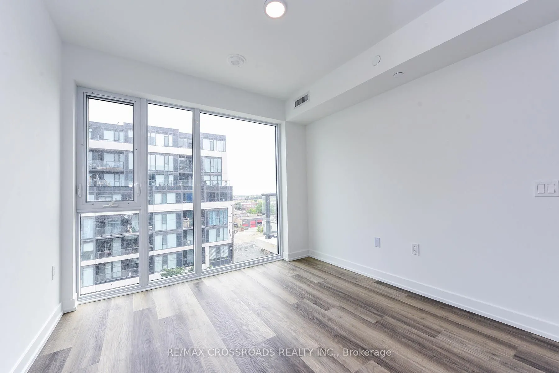 6 Chartwell Road, #601