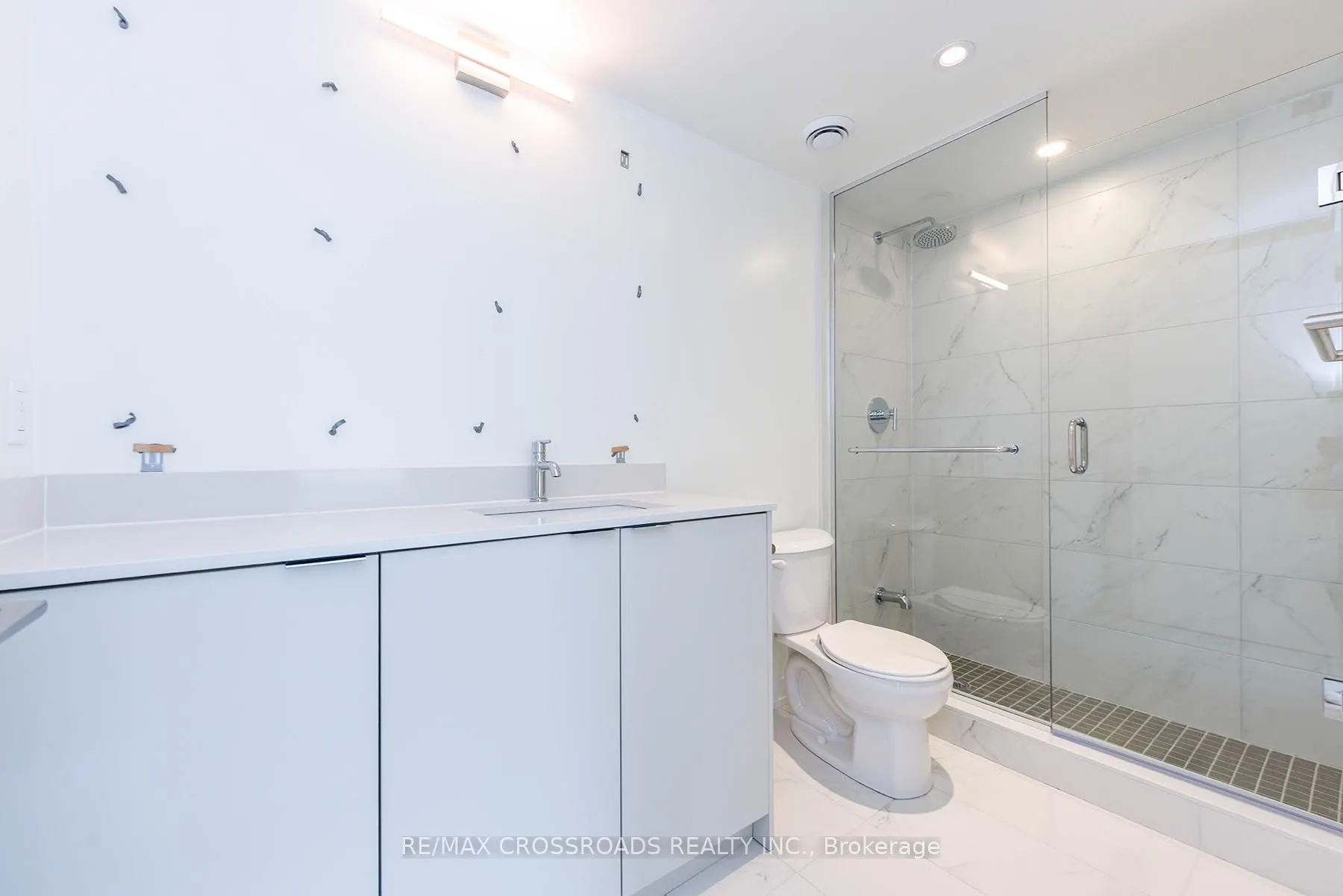 6 Chartwell Road, #601