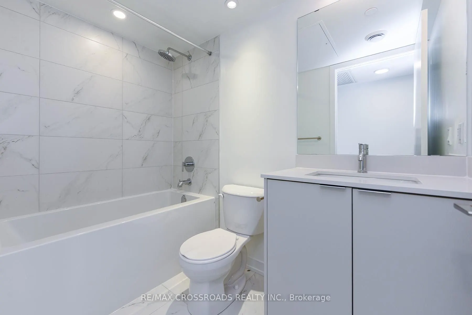 6 Chartwell Road, #601