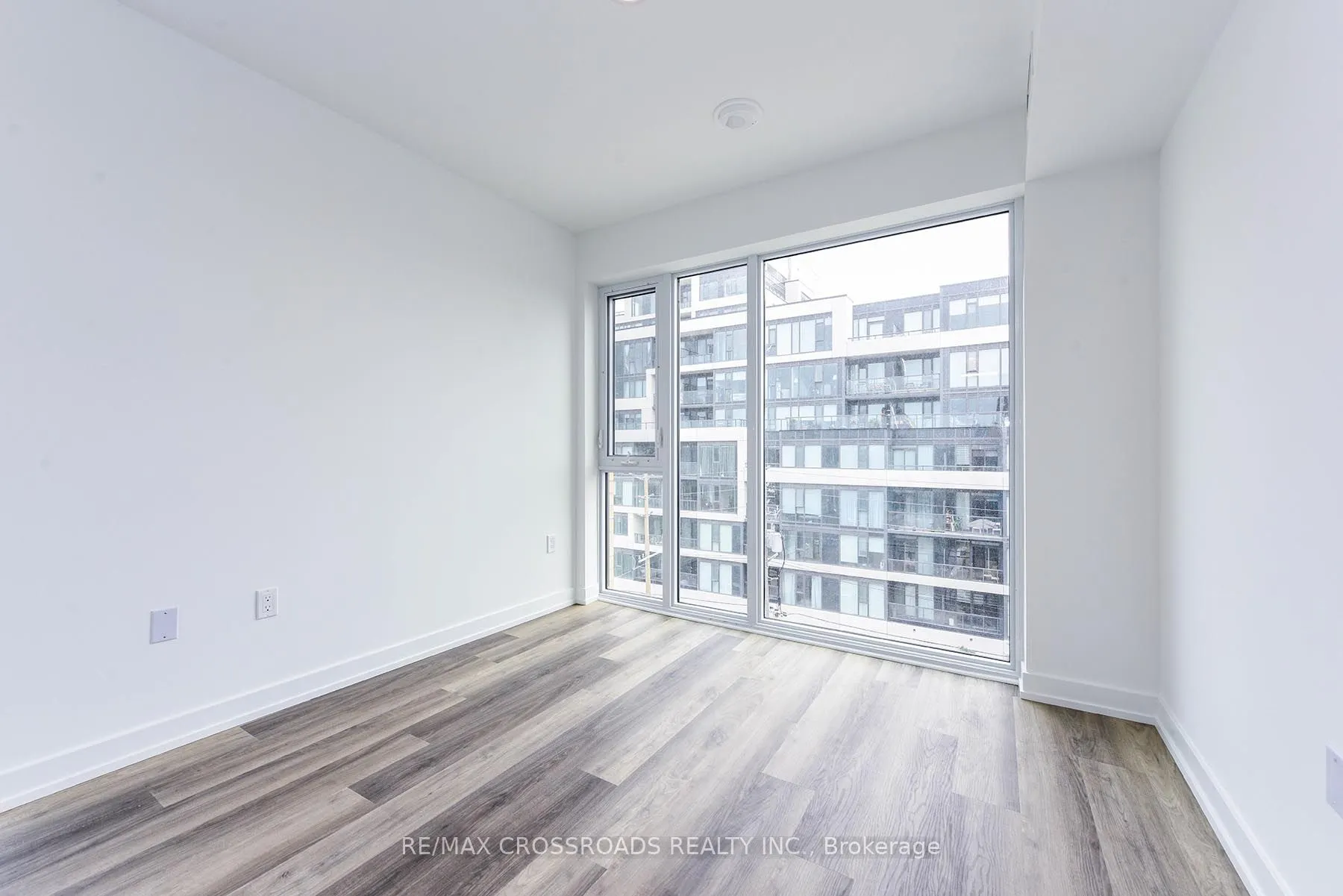 6 Chartwell Road, #601