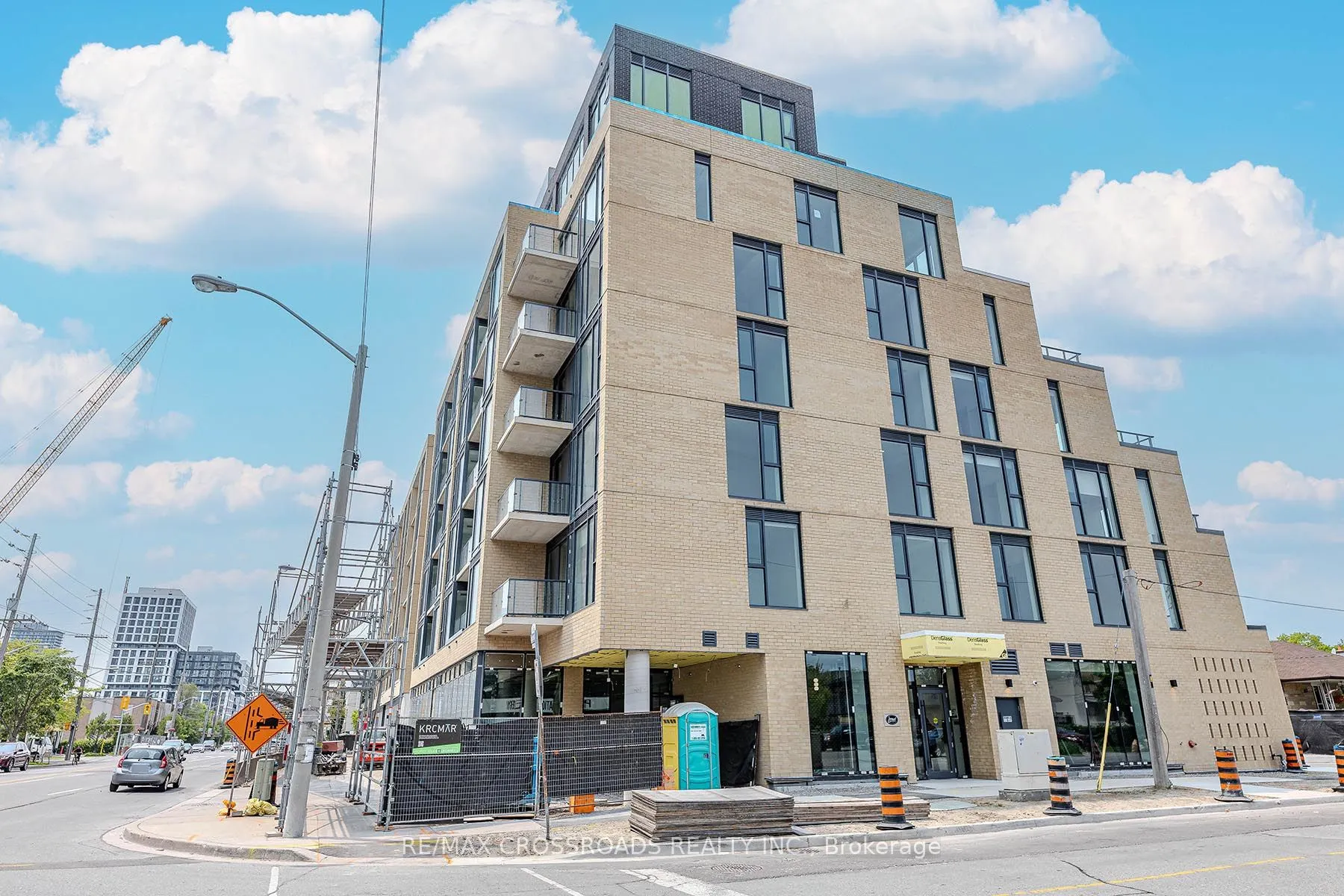 6 Chartwell Road, #601