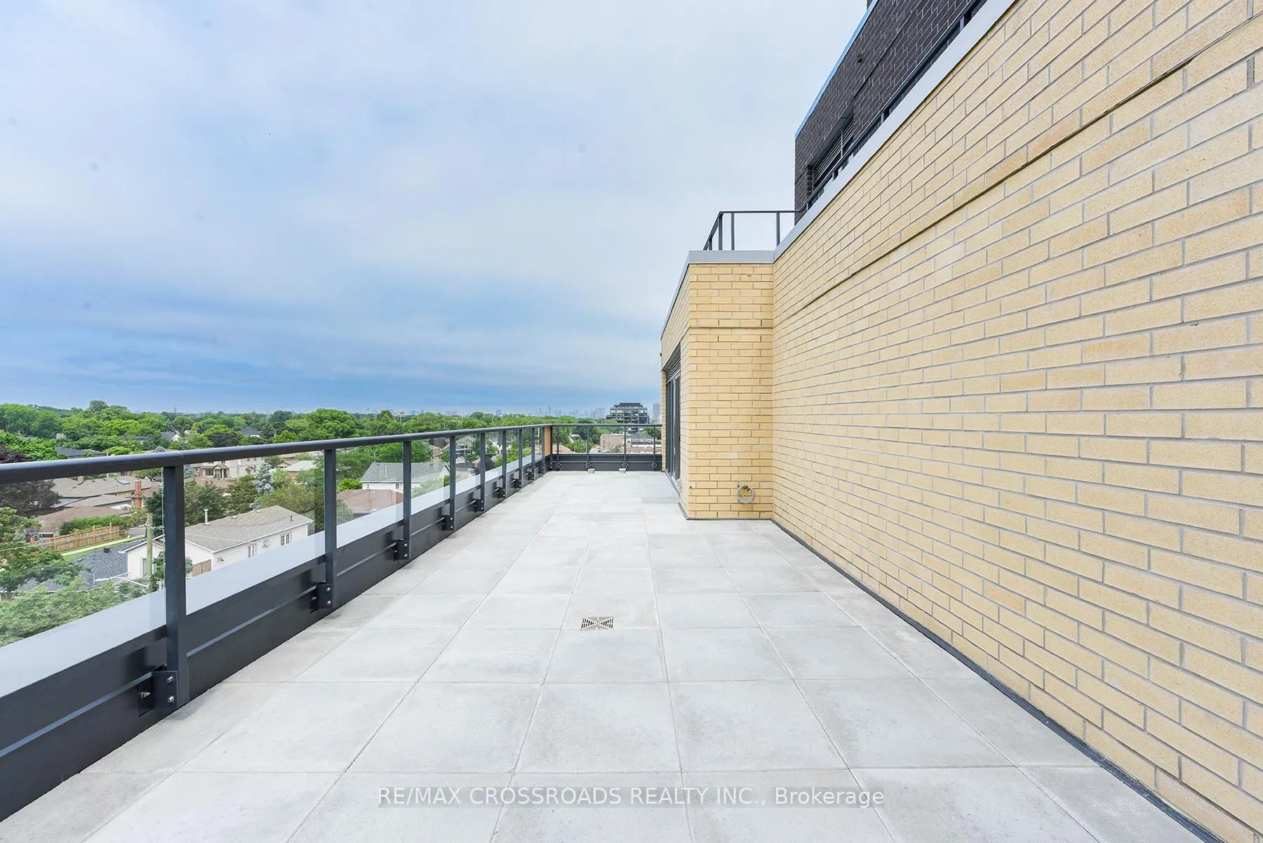 6 Chartwell Road, #601