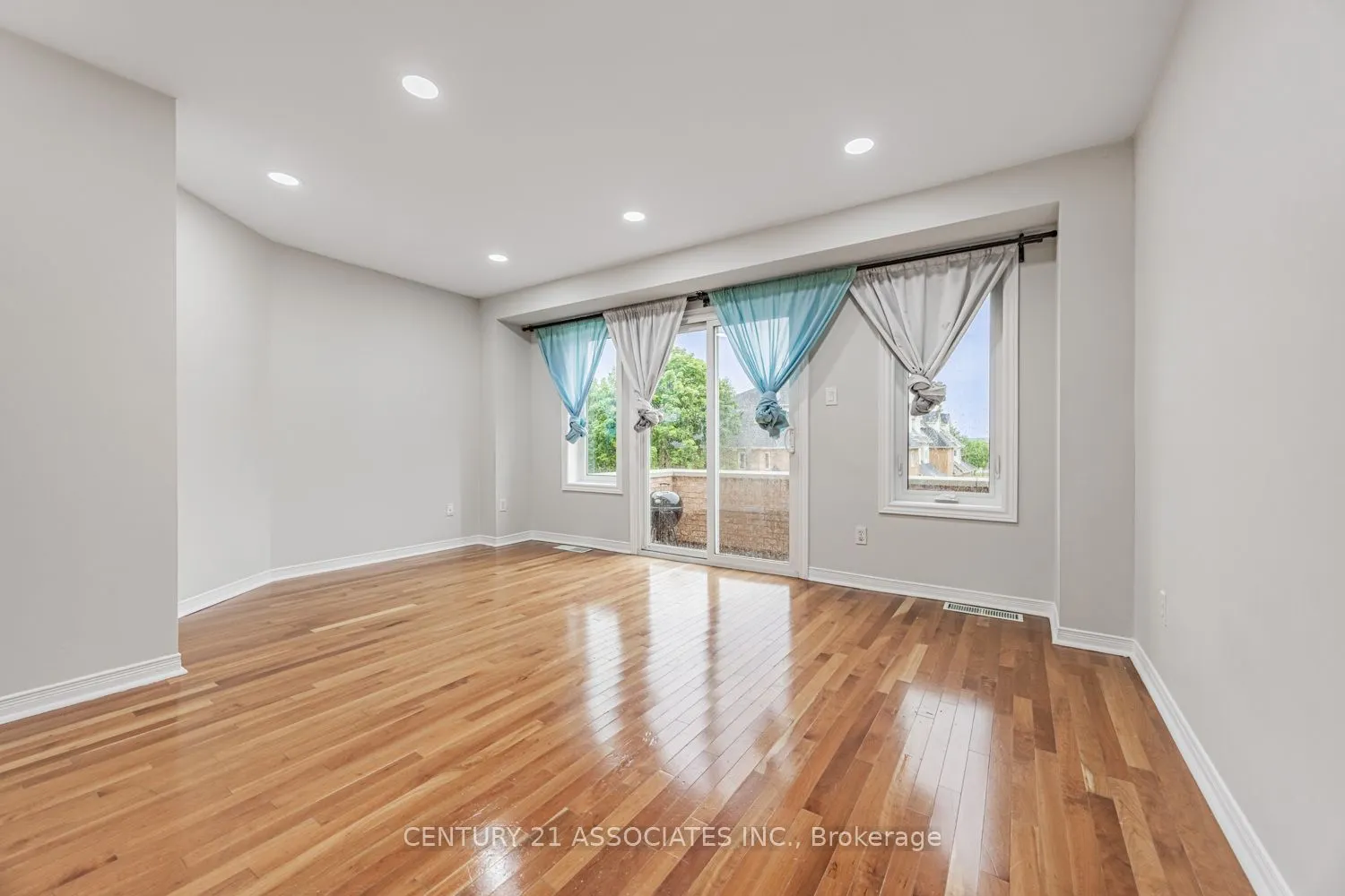 60 Barondale Drive, #256