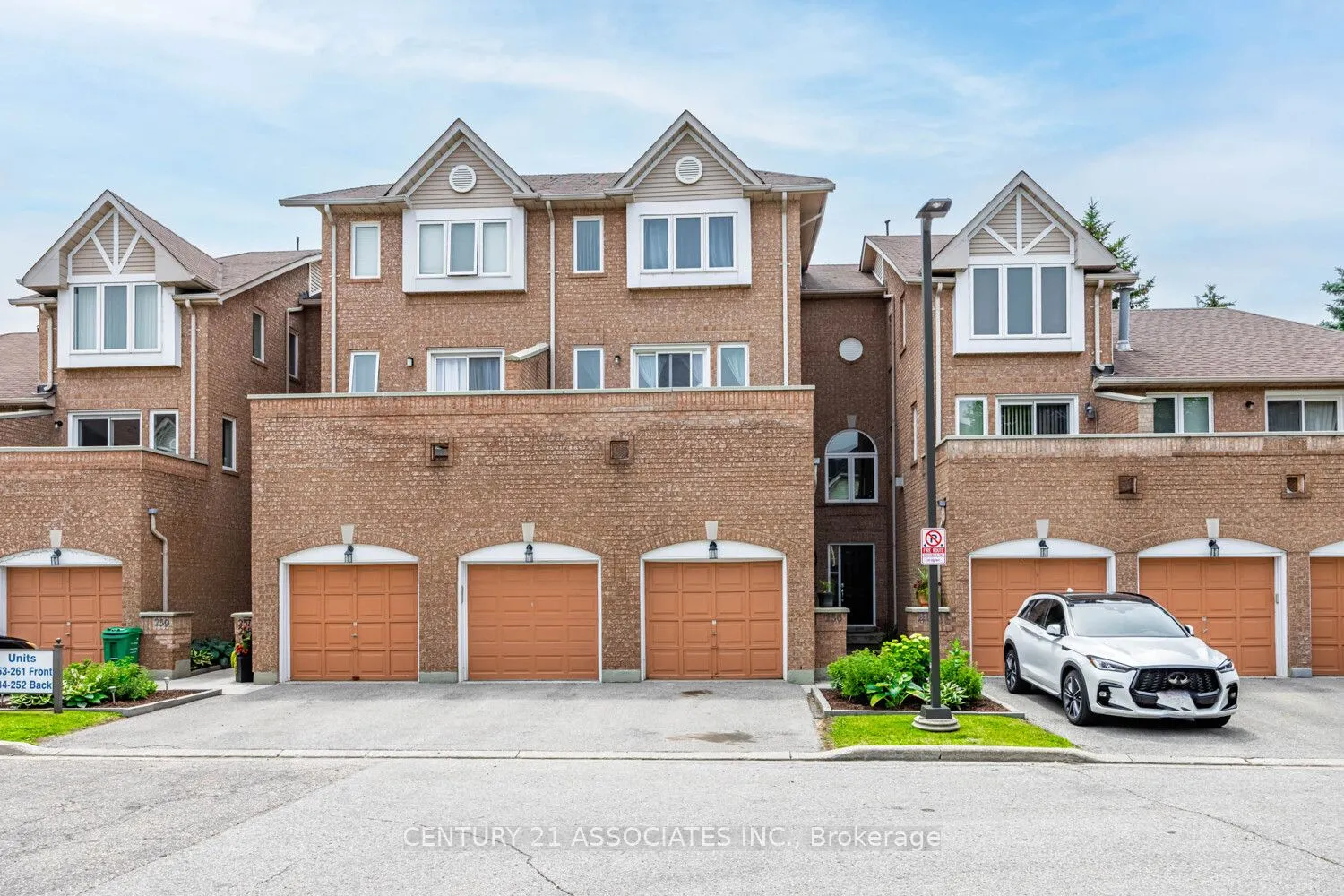 60 Barondale Drive, #256