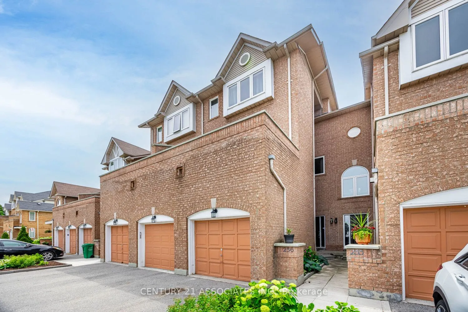 60 Barondale Drive, #256